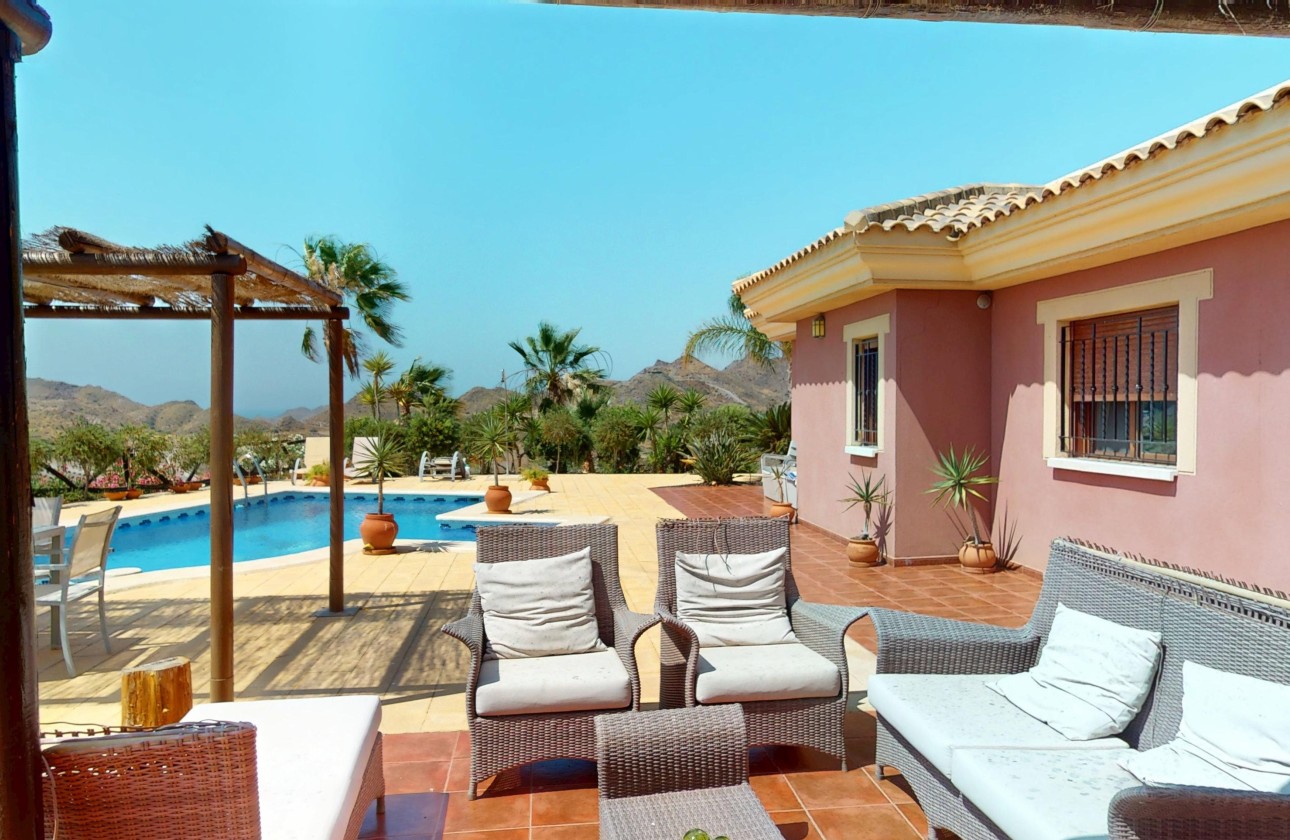 Obra Nueva - Chalet Independiente -
Águilas