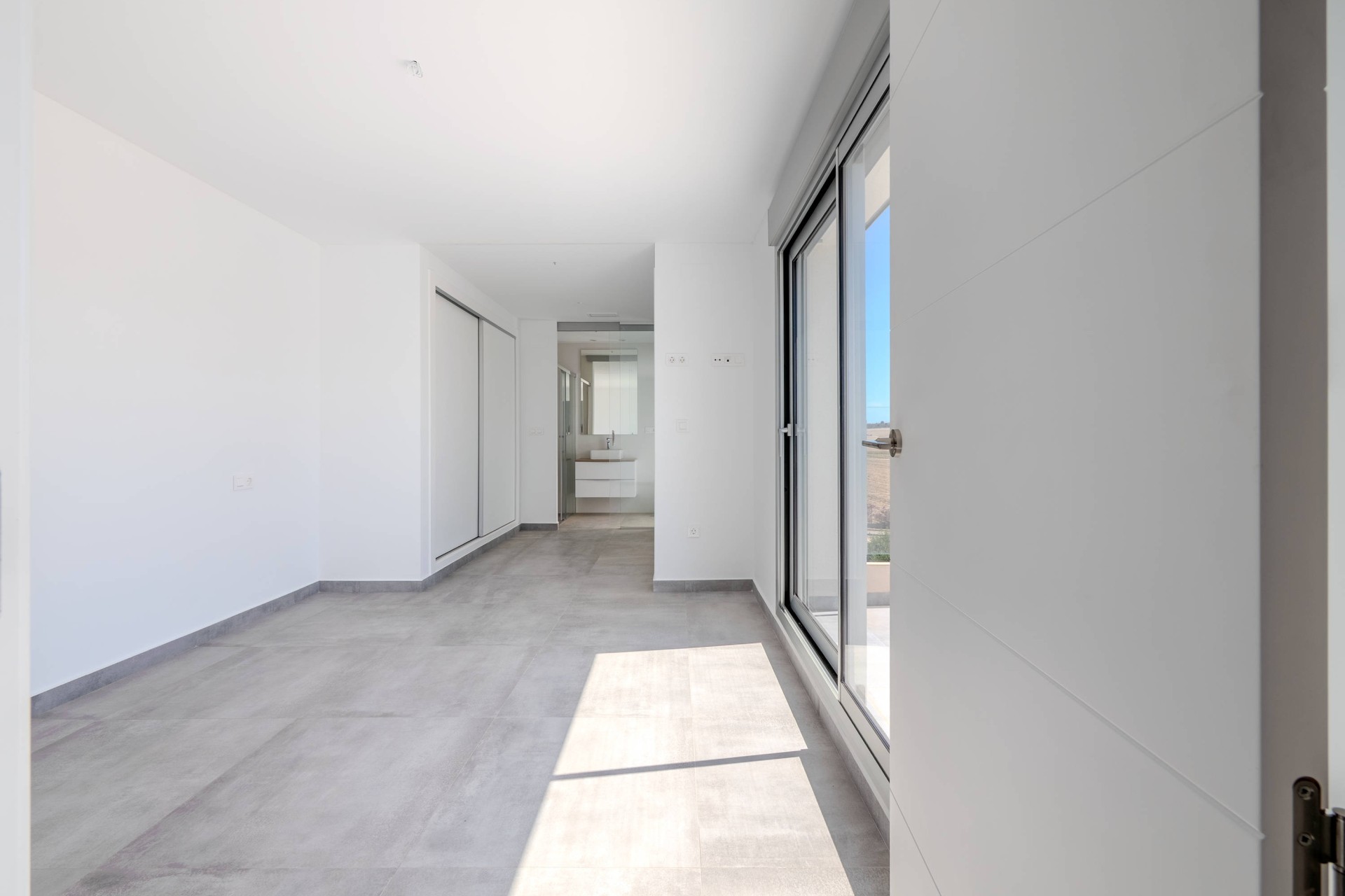 Obra Nueva - Chalet Independiente -
Algorfa