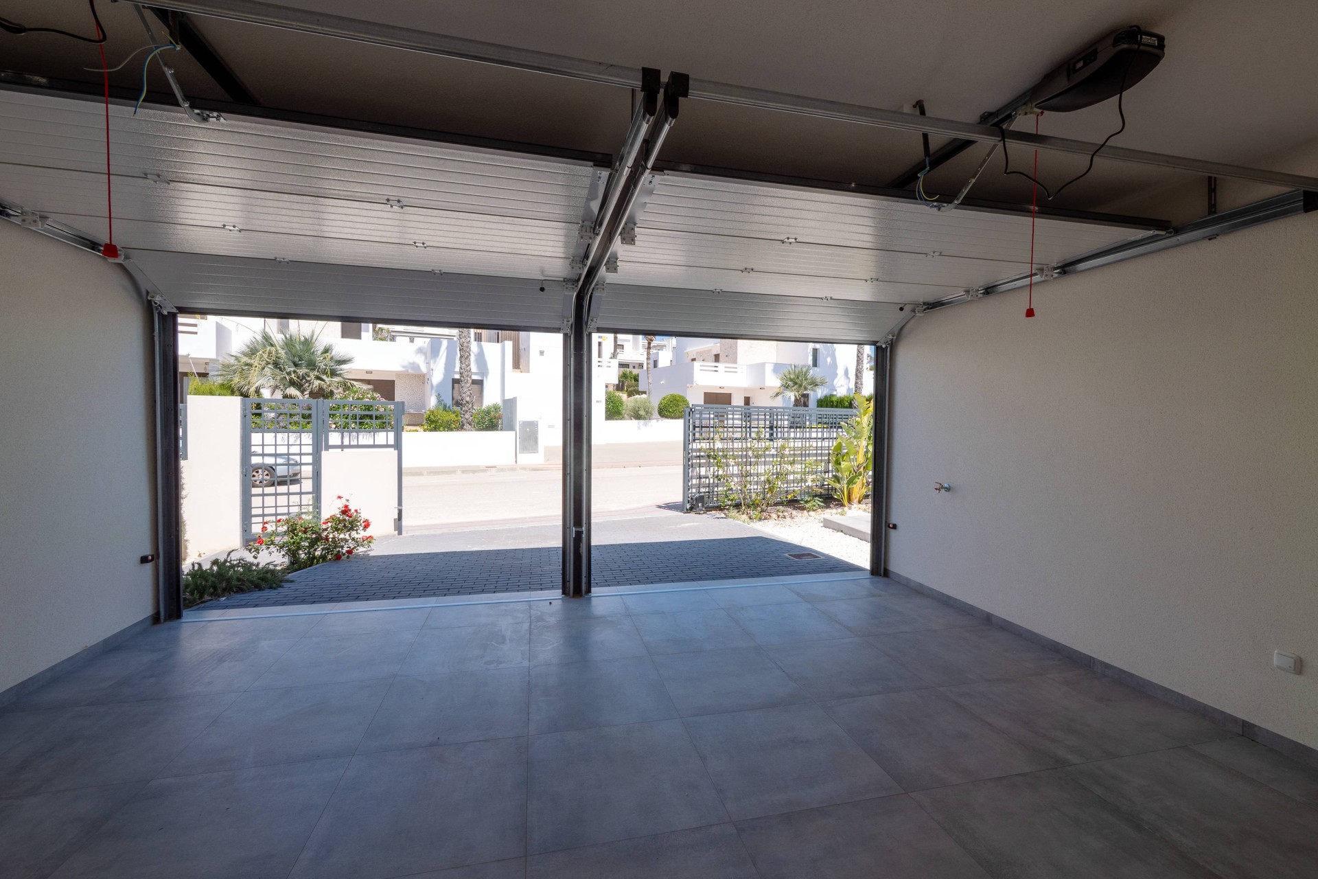 Obra Nueva - Chalet Independiente -
Algorfa