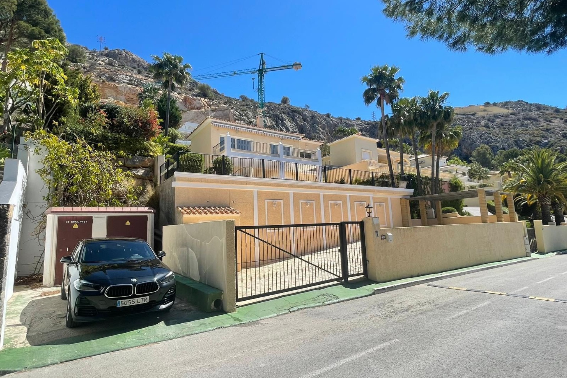 Obra Nueva - Chalet Independiente -
Altea