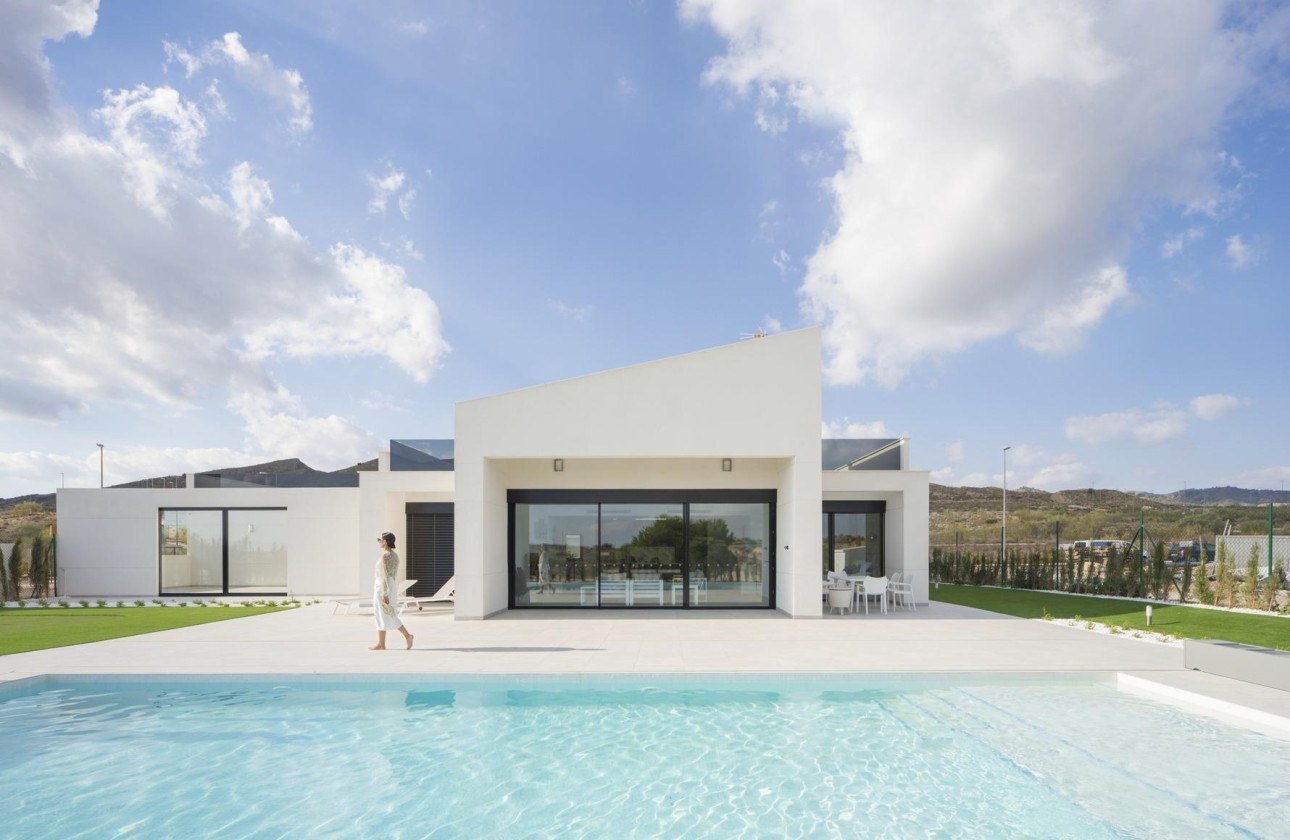 Obra Nueva - Chalet Independiente -
BAÑOS Y MENDIGO - Altaona Golf & Country Village