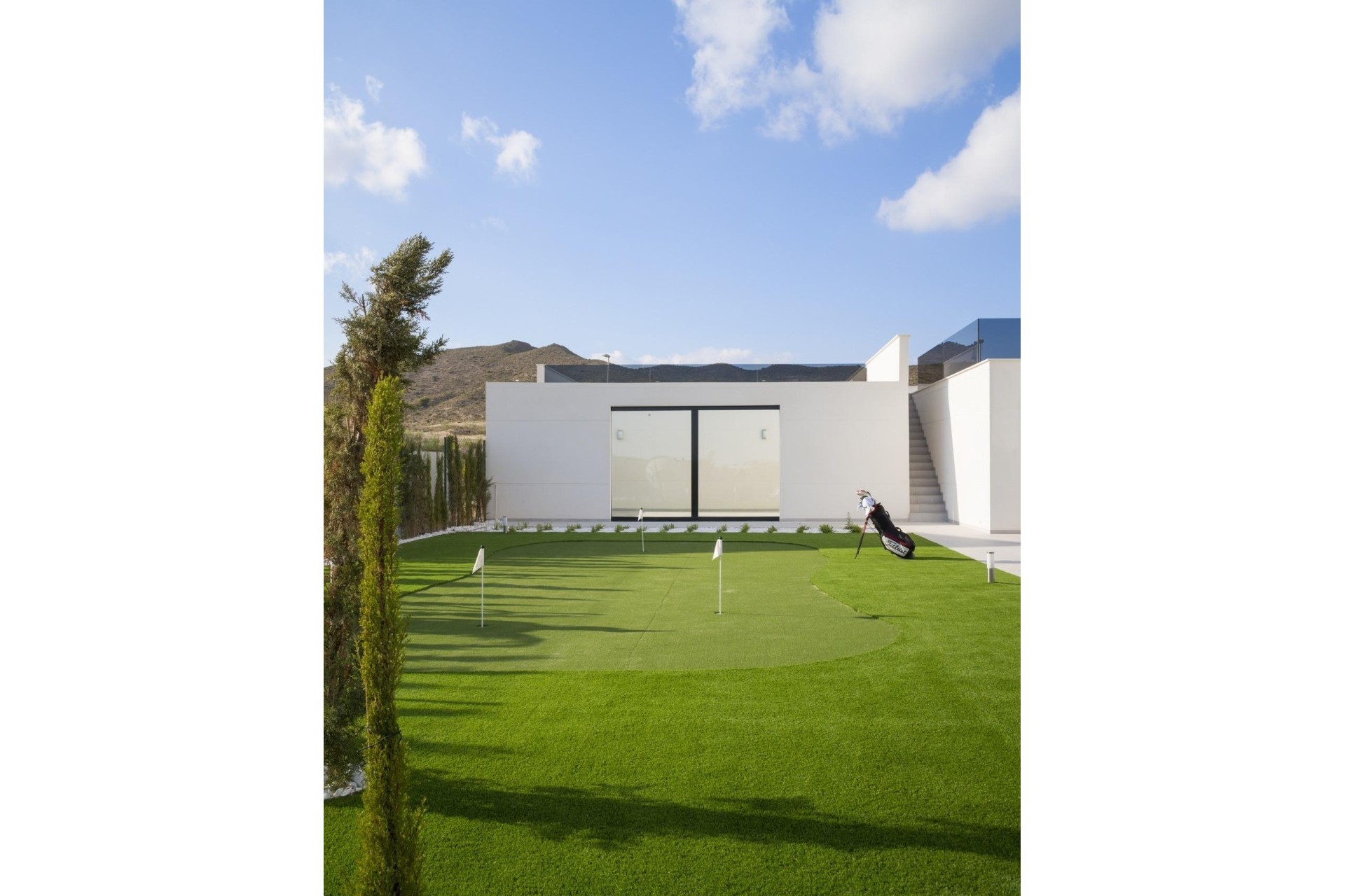 Obra Nueva - Chalet Independiente -
BAÑOS Y MENDIGO - Altaona Golf & Country Village
