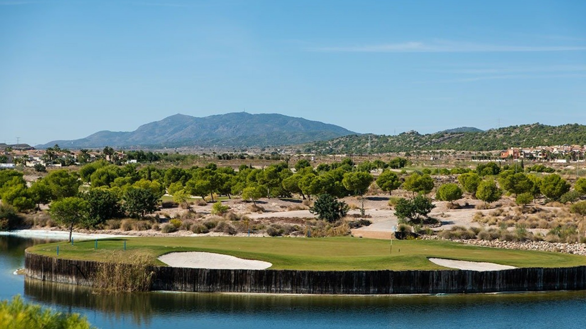 Obra Nueva - Chalet Independiente -
BAÑOS Y MENDIGO - Altaona Golf