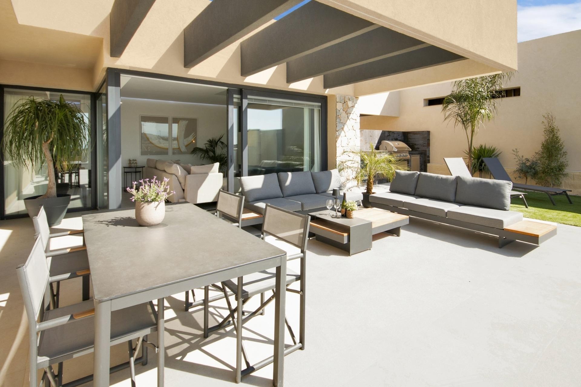 Obra Nueva - Chalet Independiente -
BAÑOS Y MENDIGO - Altaona Golf