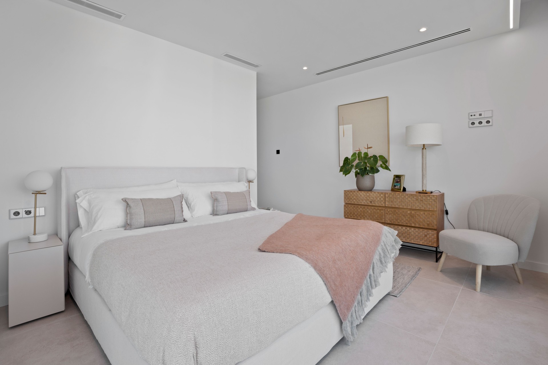Obra Nueva - Chalet Independiente -
Benidorm