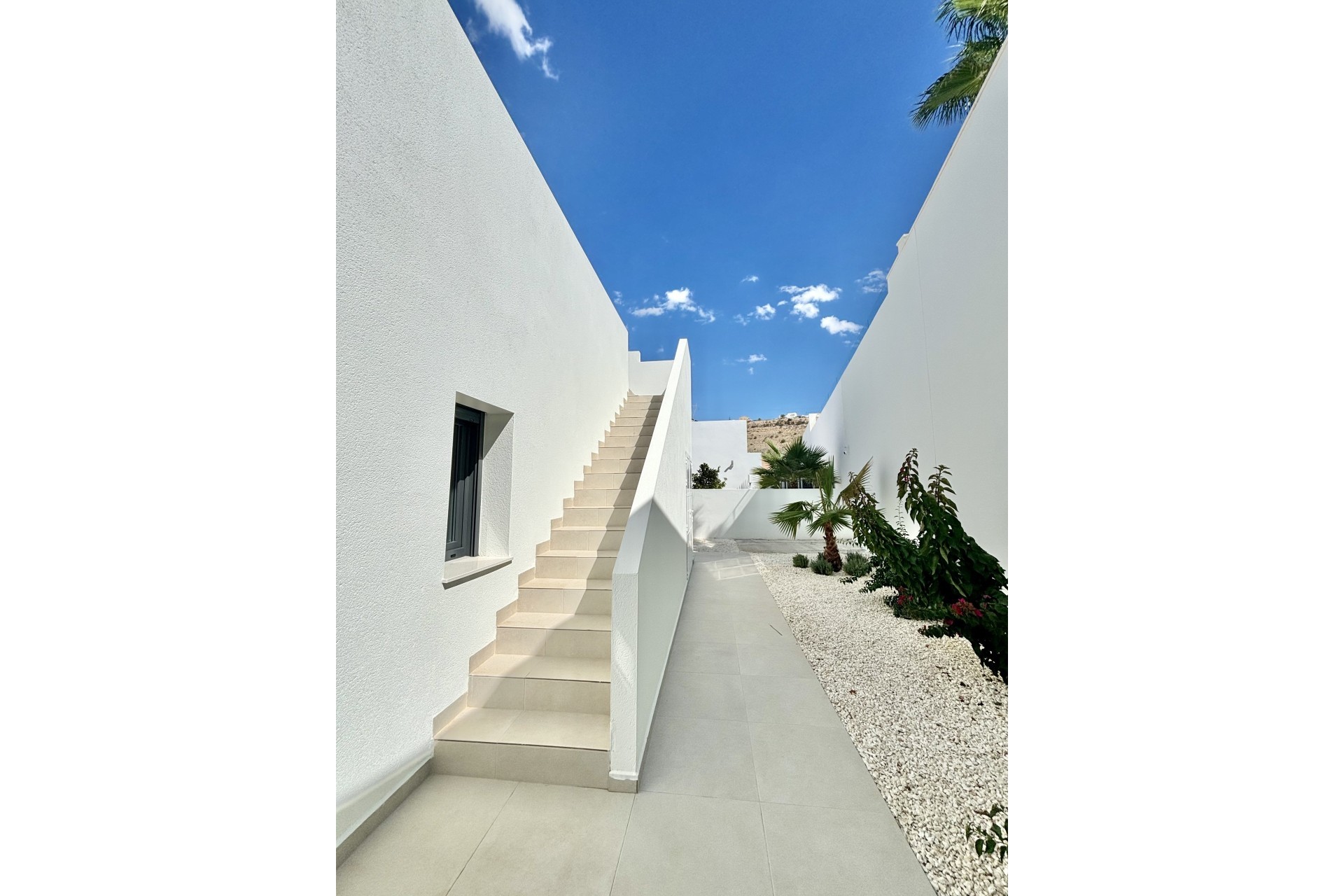 Obra Nueva - Chalet Independiente -
Benijofar