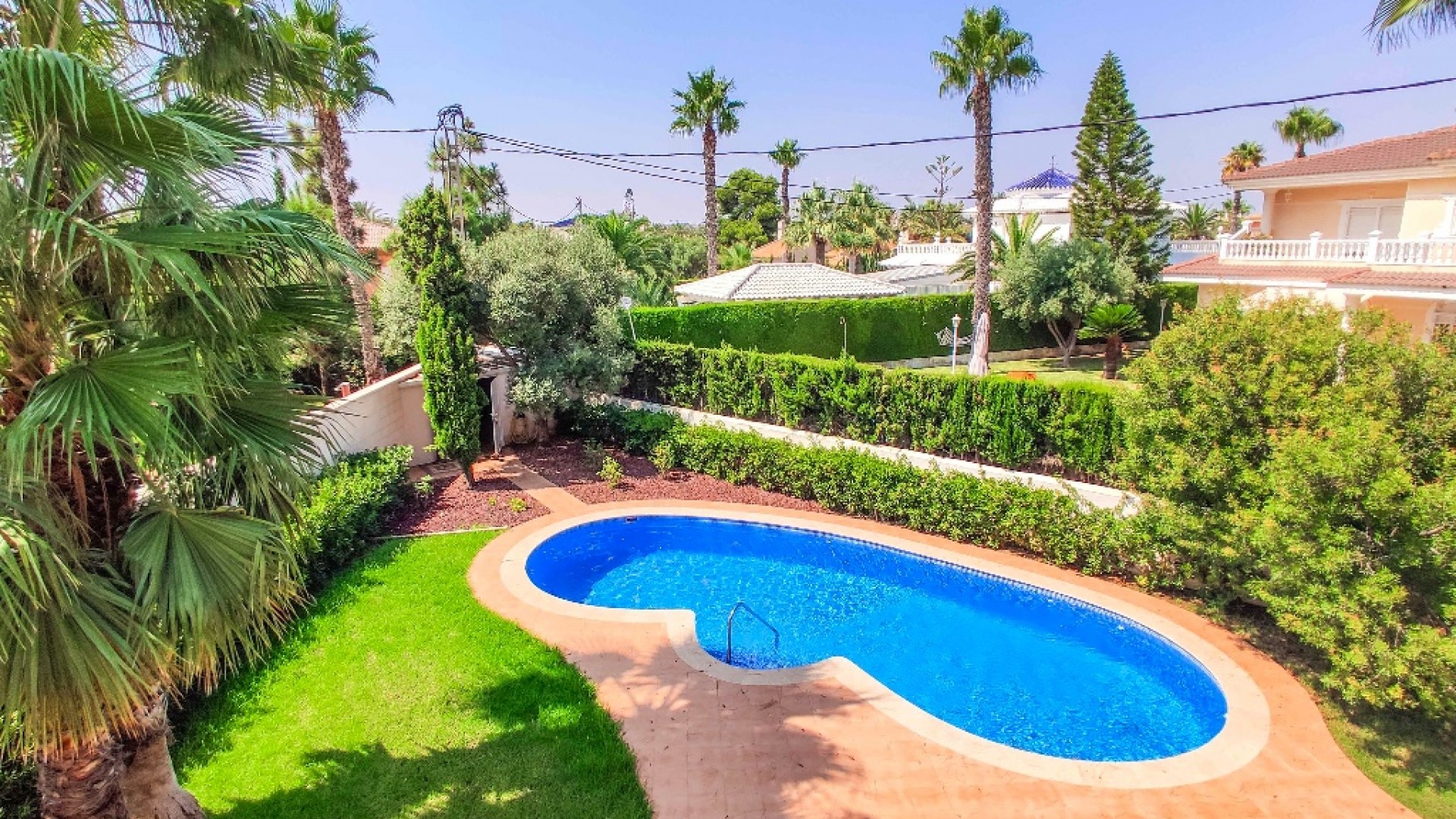 Obra Nueva - Chalet Independiente -
Cabo Roig