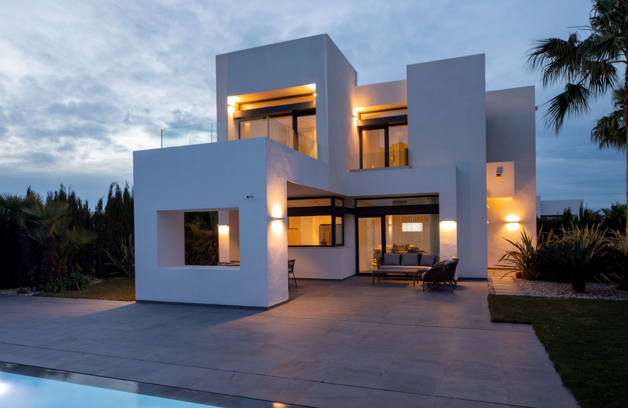 Obra Nueva - Chalet Independiente -
Cartagena