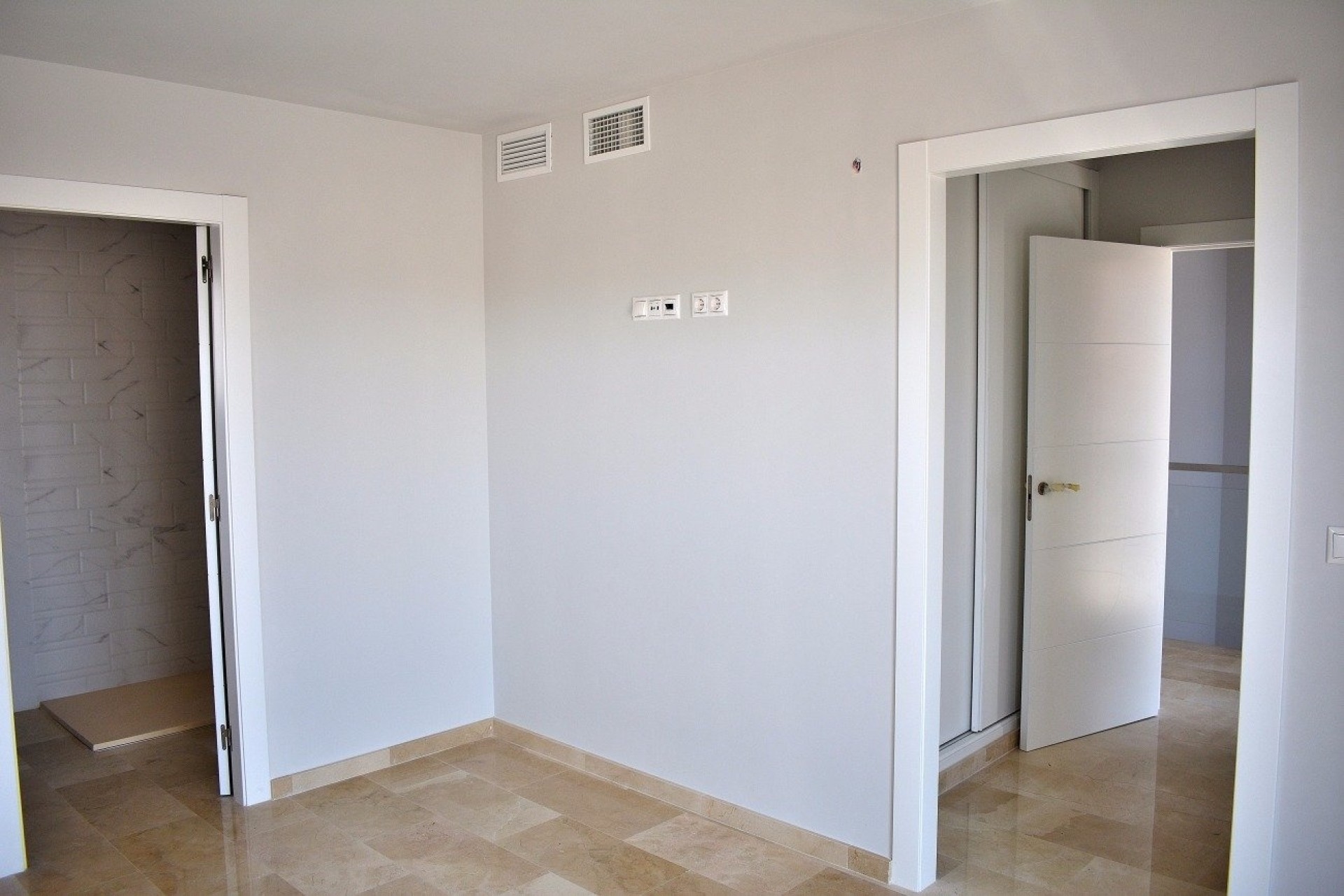 Obra Nueva - Chalet Independiente -
Finestrat - Balcón de finestrat