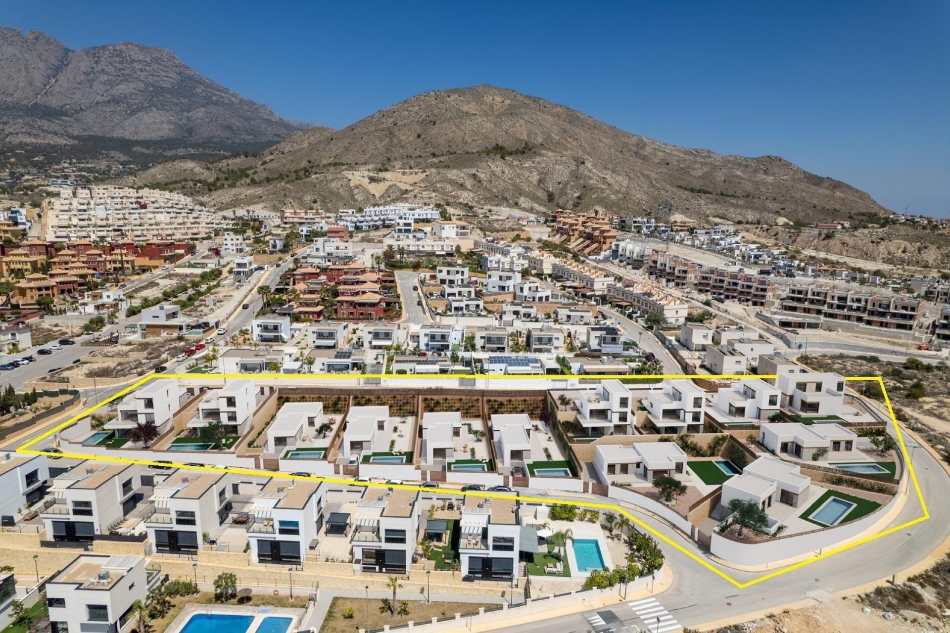 Obra Nueva - Chalet Independiente -
Finestrat