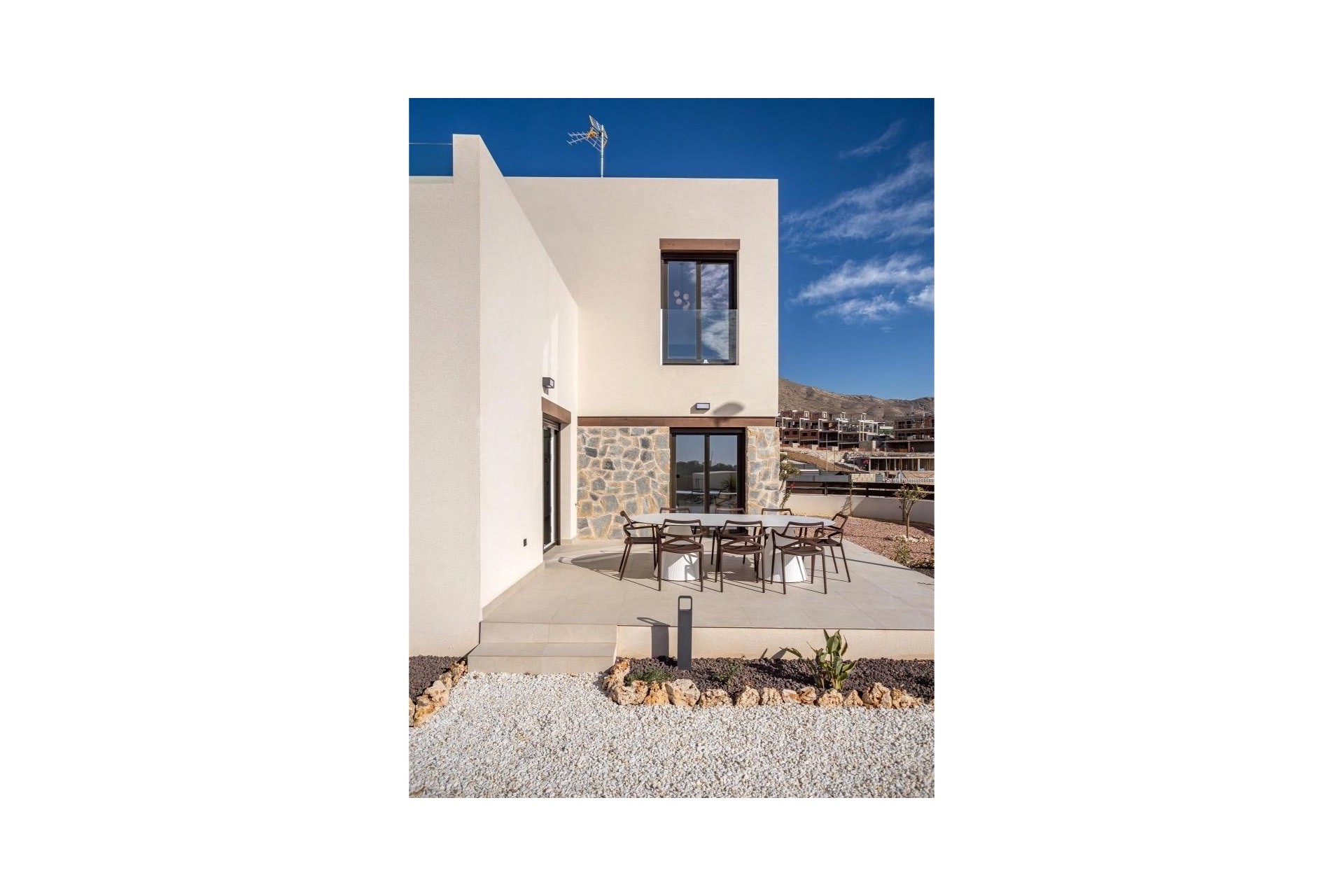 Obra Nueva - Chalet Independiente -
Finestrat