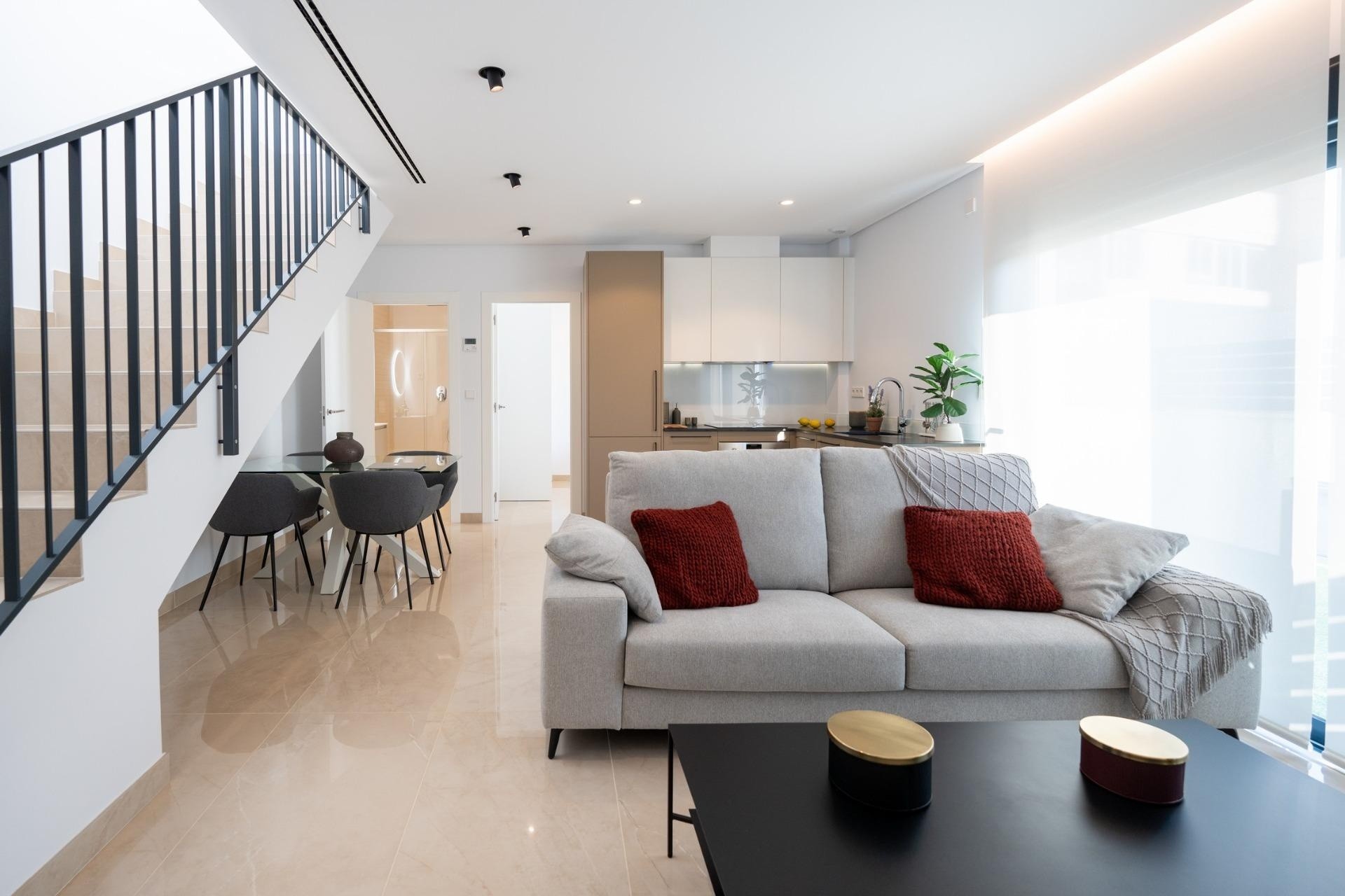Obra Nueva - Chalet Independiente -
La Marina - El pinet