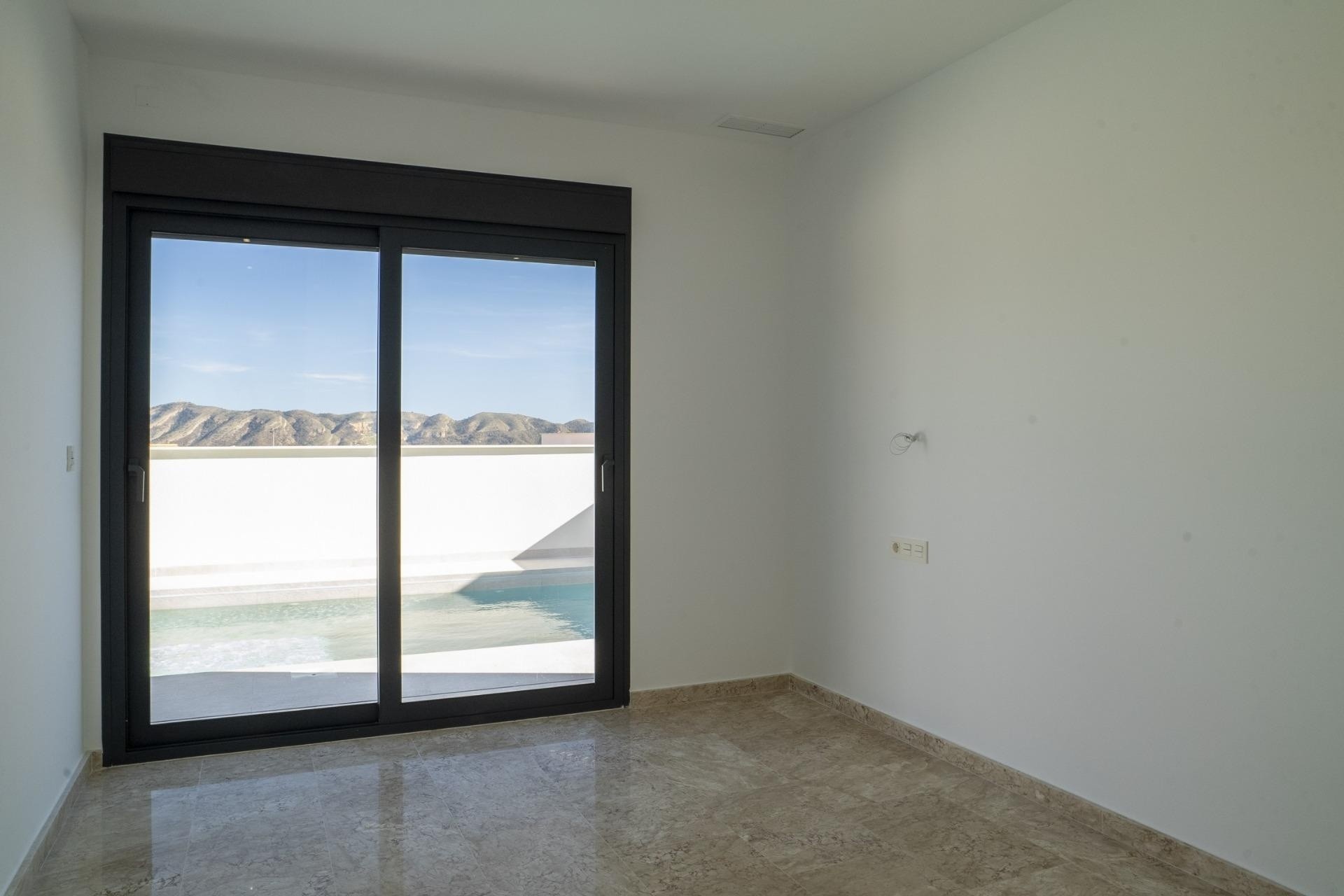 Obra Nueva - Chalet Independiente -
La Nucía - Urb. Don Mar