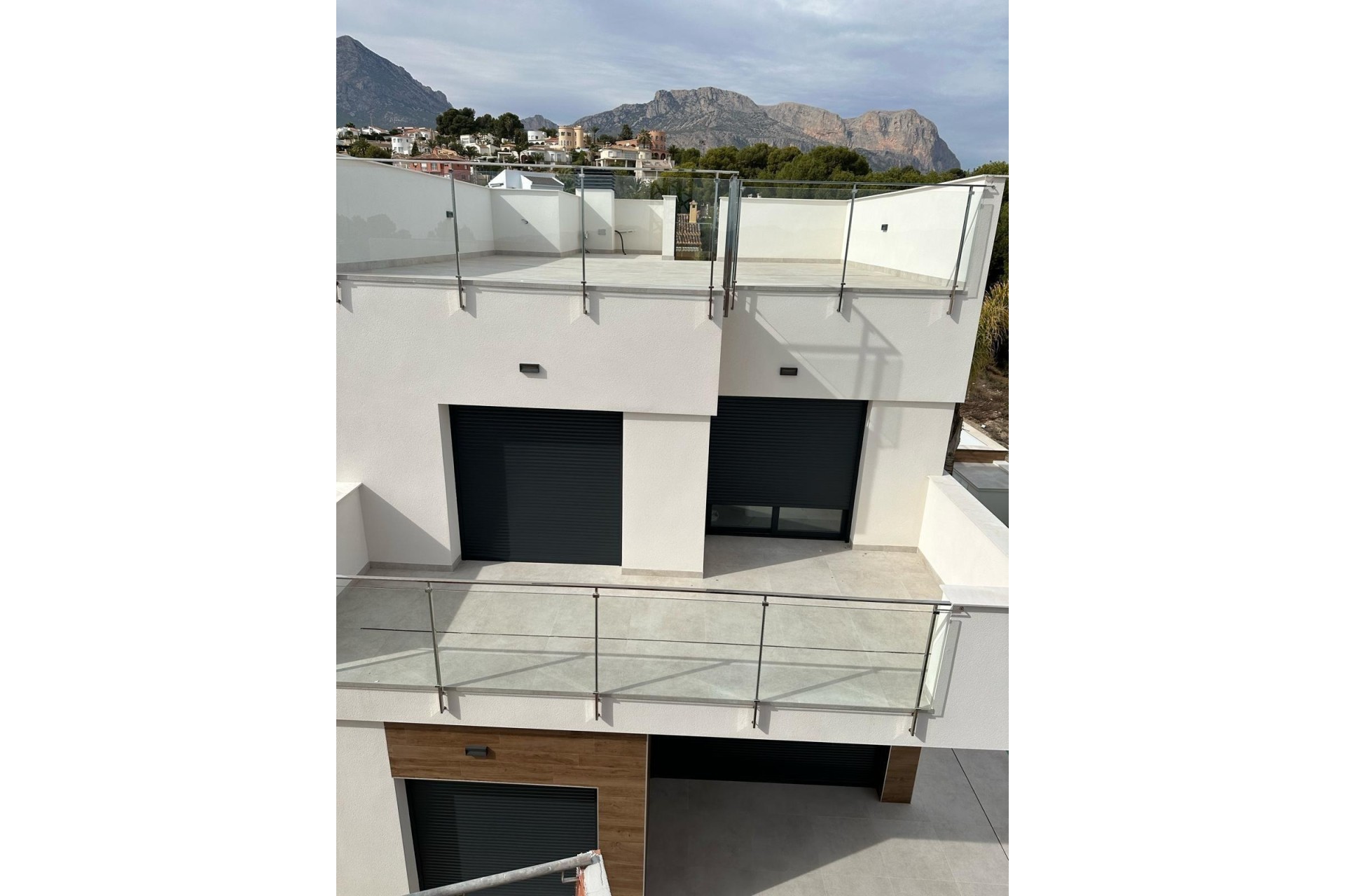 Obra Nueva - Chalet Independiente -
La Nucía - Urb. Don Mar