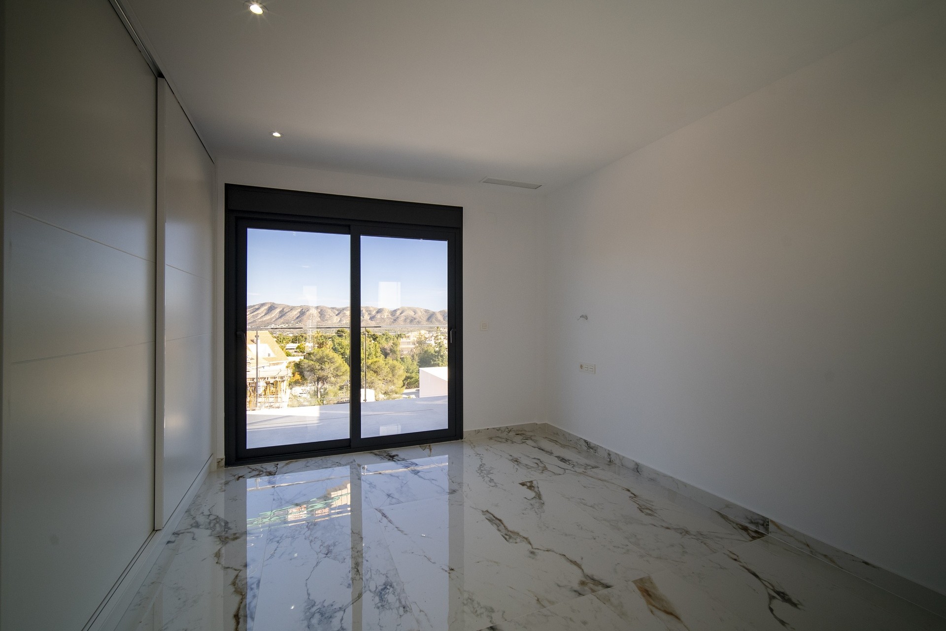 Obra Nueva - Chalet Independiente -
La Nucía
