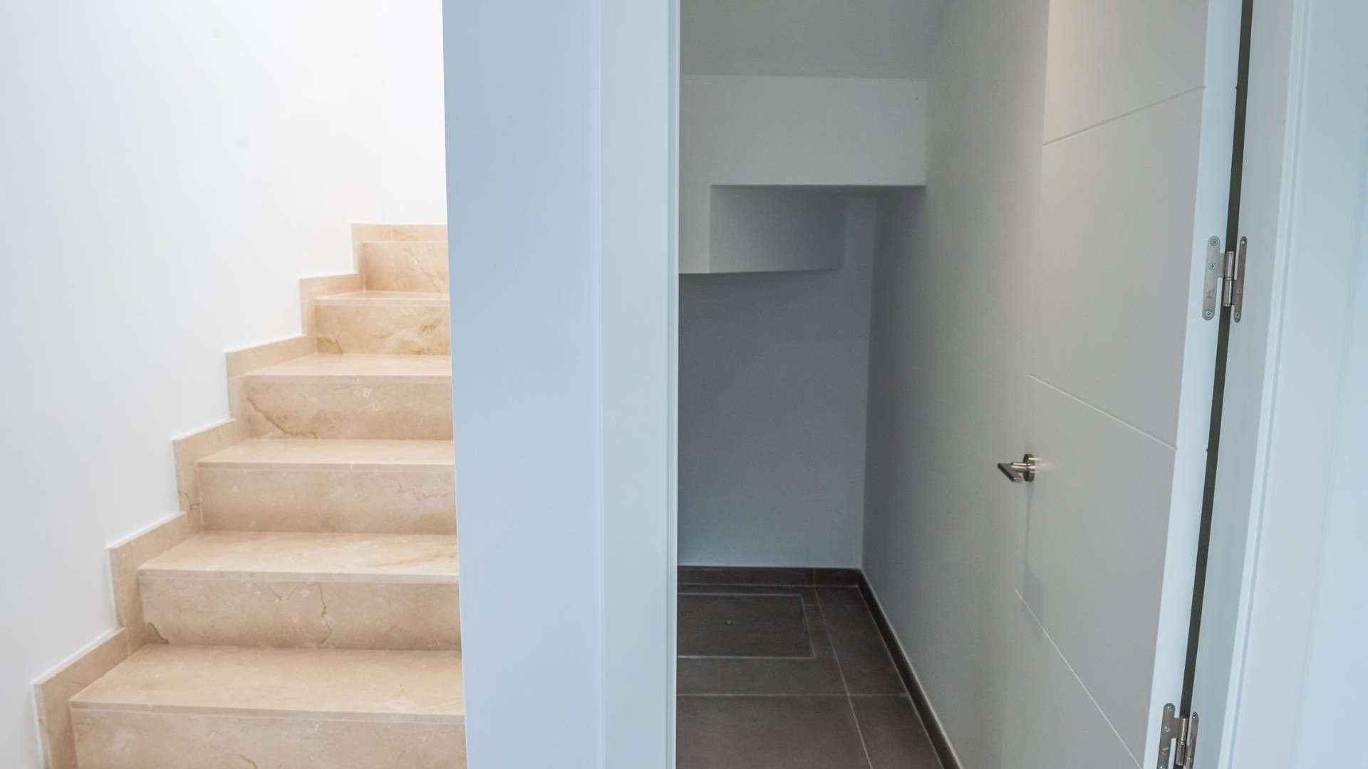 Obra Nueva - Chalet Independiente -
Los Alcazares - Serena Golf