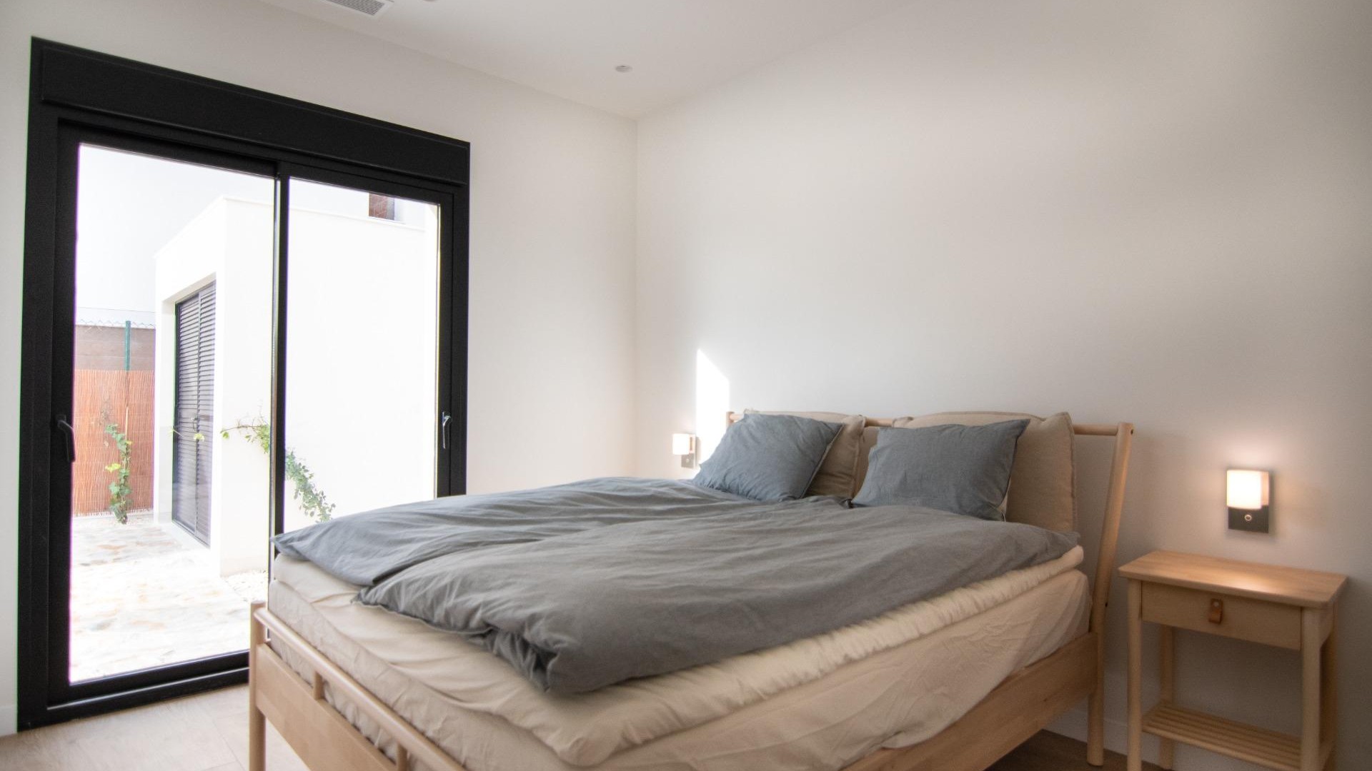 Obra Nueva - Chalet Independiente -
Los Montesinos - La herrada