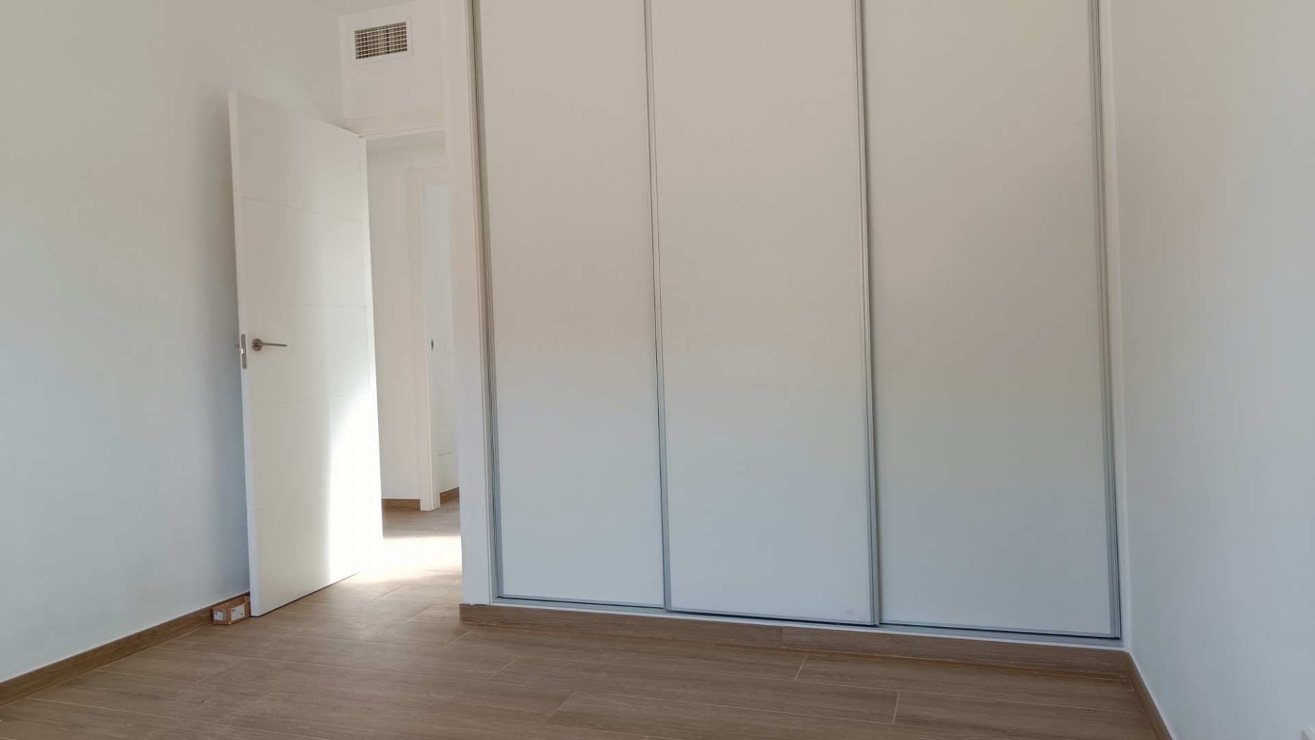 Obra Nueva - Chalet Independiente -
Macisvenda