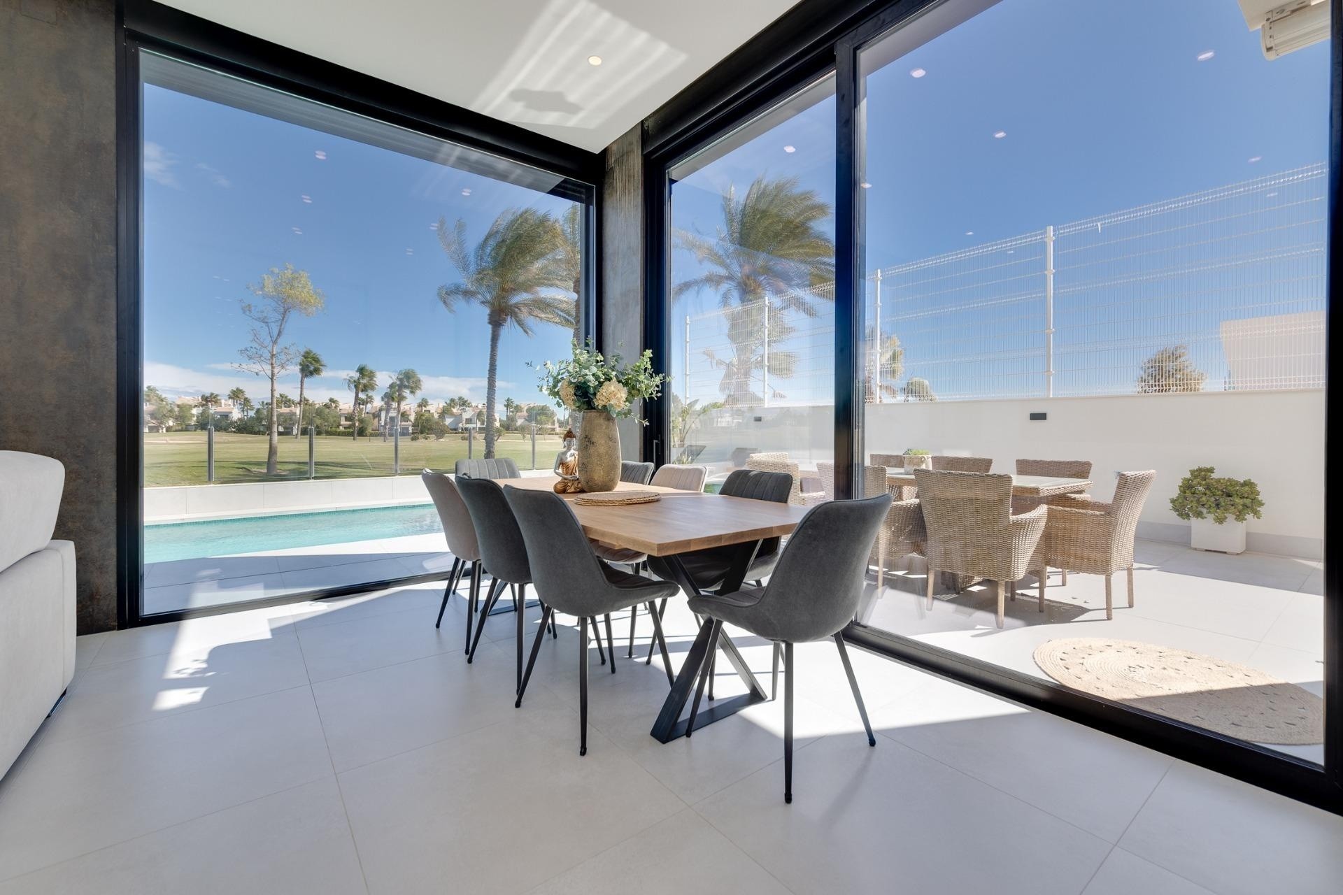 Obra Nueva - Chalet Independiente -
Pilar de la Horadada - Roda Golf
