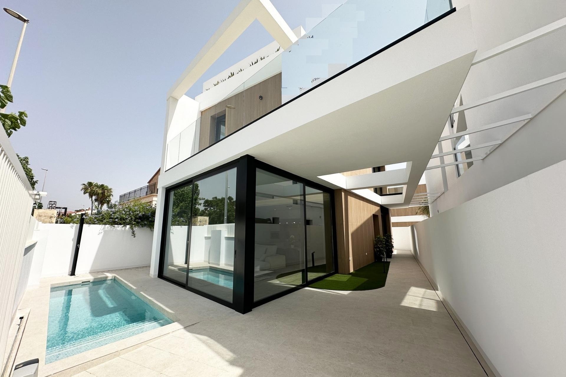 Obra Nueva - Chalet Independiente -
Pilar de la Horadada - Torre de la Horadada