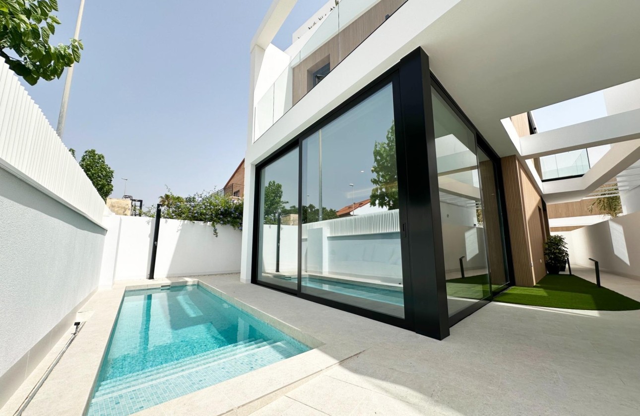 Obra Nueva - Chalet Independiente -
Pilar de la Horadada - Torre de la Horadada
