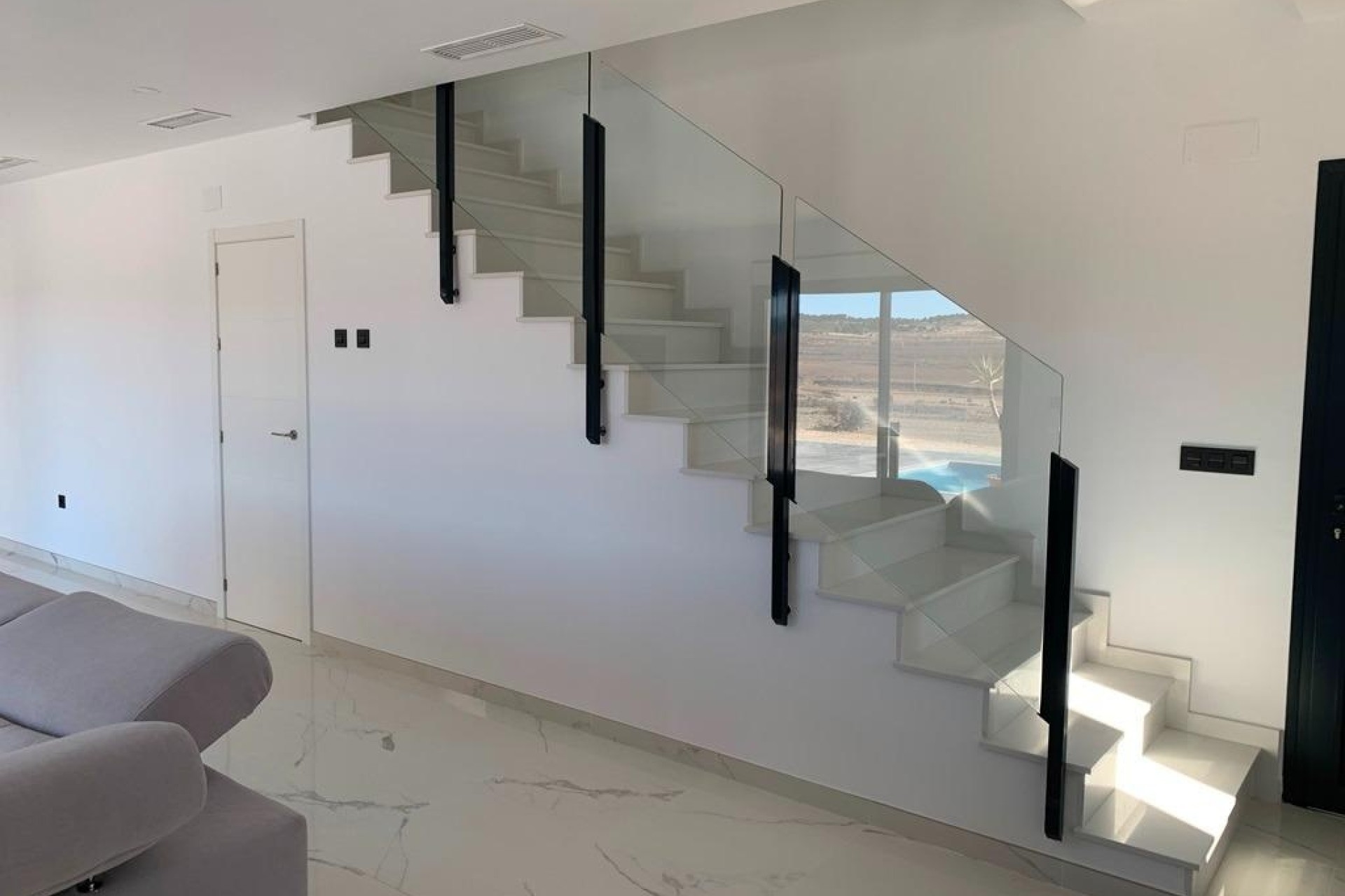 Obra Nueva - Chalet Independiente -
Pinoso - Camino Del Prado