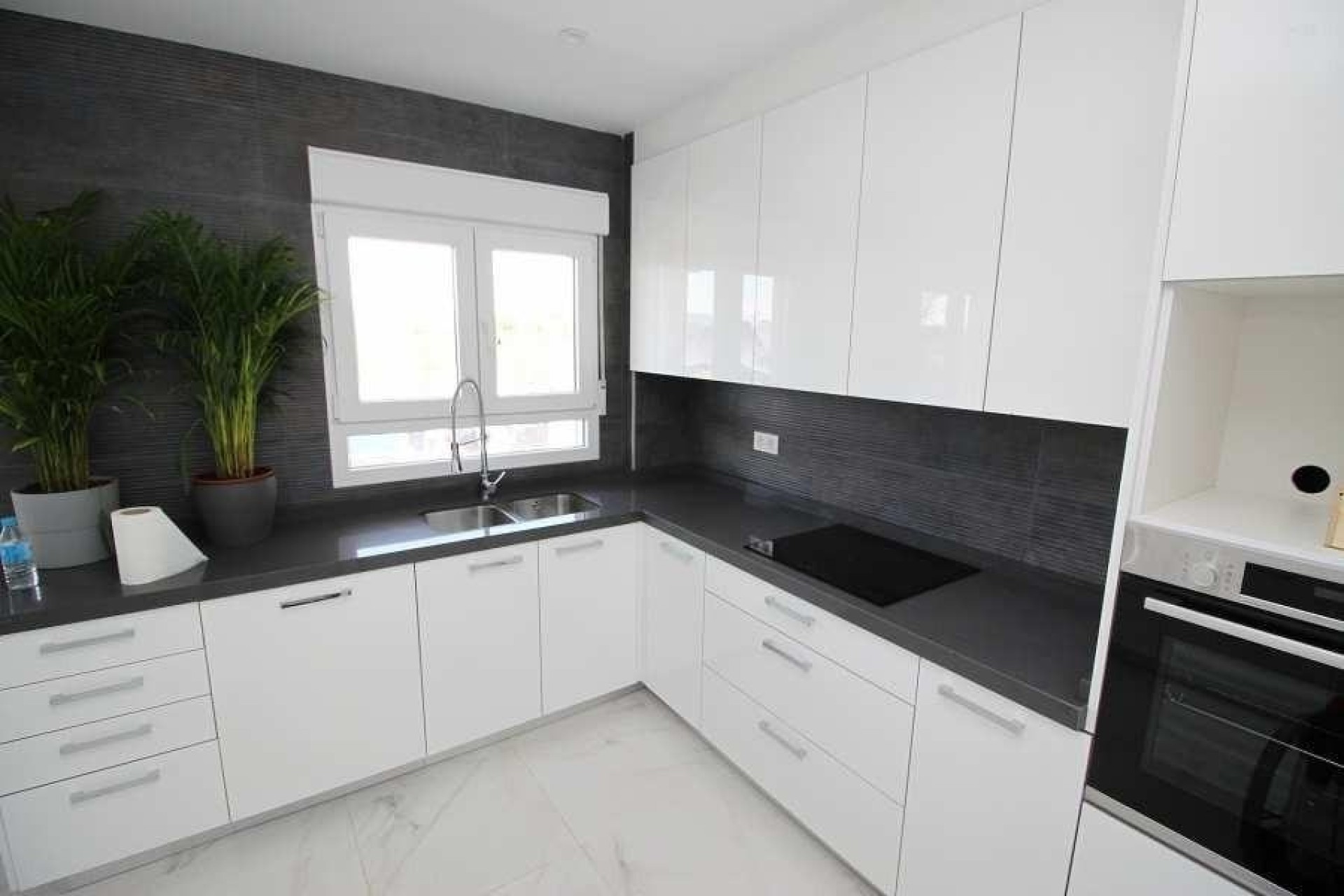 Obra Nueva - Chalet Independiente -
Pinoso - Camino Del Prado