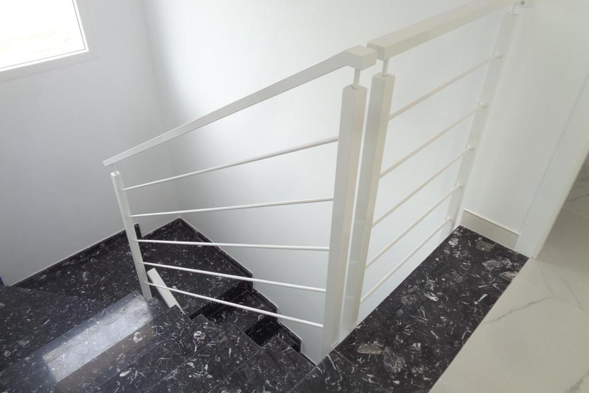 Obra Nueva - Chalet Independiente -
Pinoso - Camino Del Prado