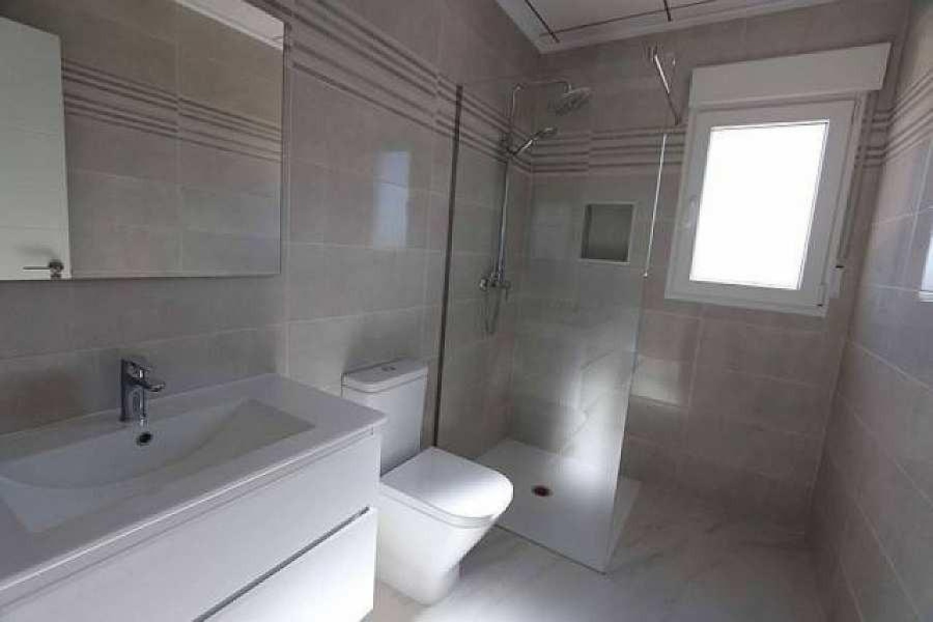 Obra Nueva - Chalet Independiente -
Pinoso - Camino Del Prado