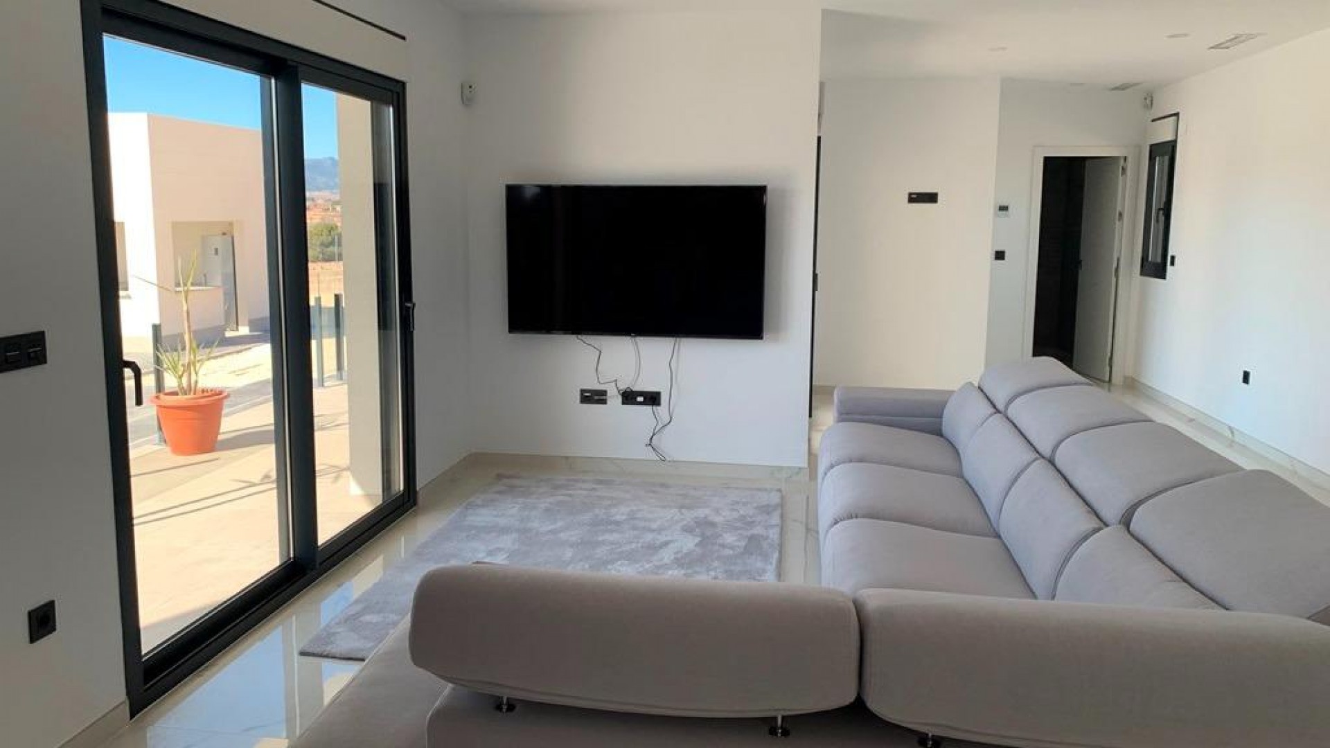 Obra Nueva - Chalet Independiente -
Pinoso - Camino Del Prado