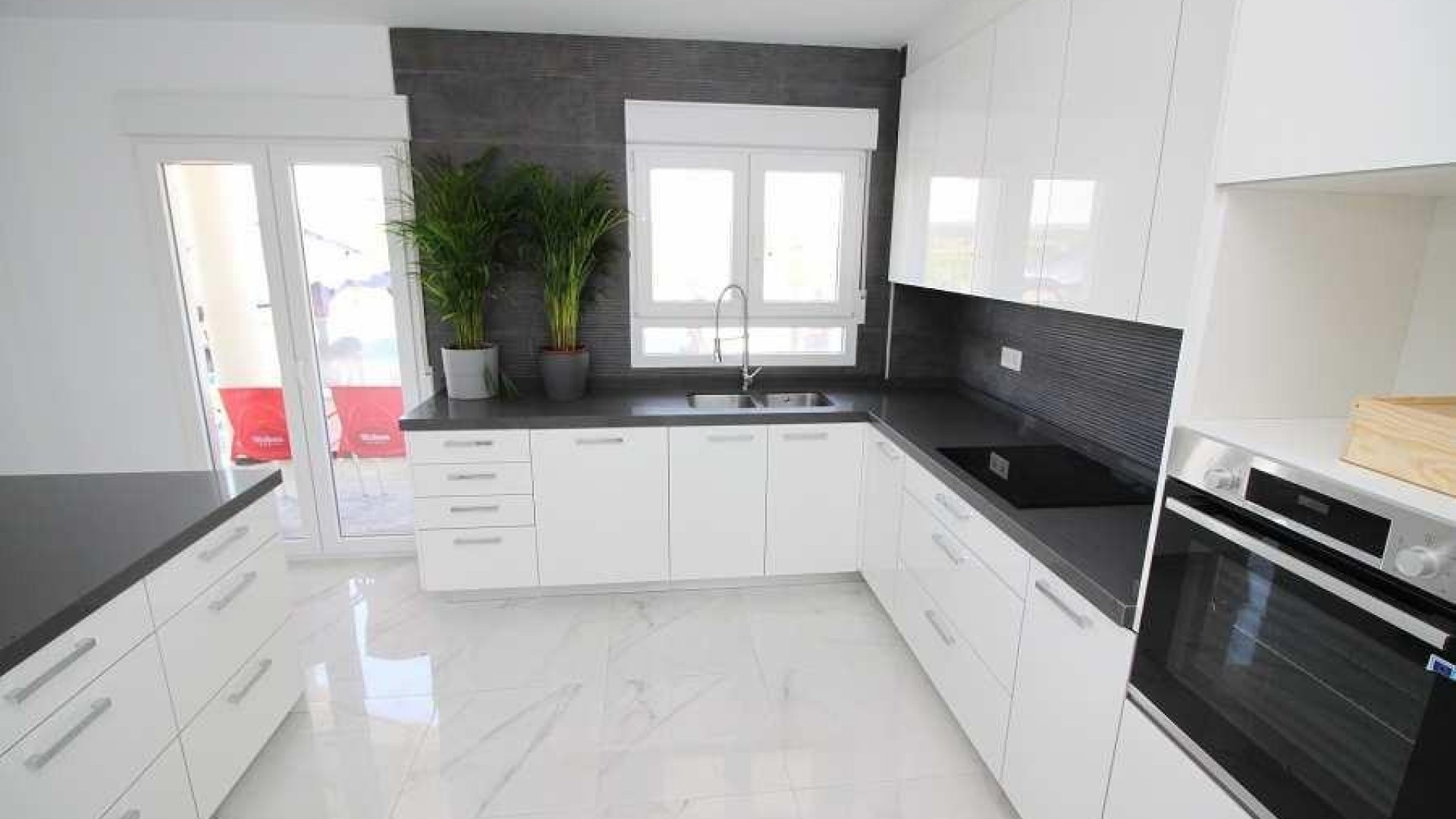 Obra Nueva - Chalet Independiente -
Pinoso - Camino Del Prado