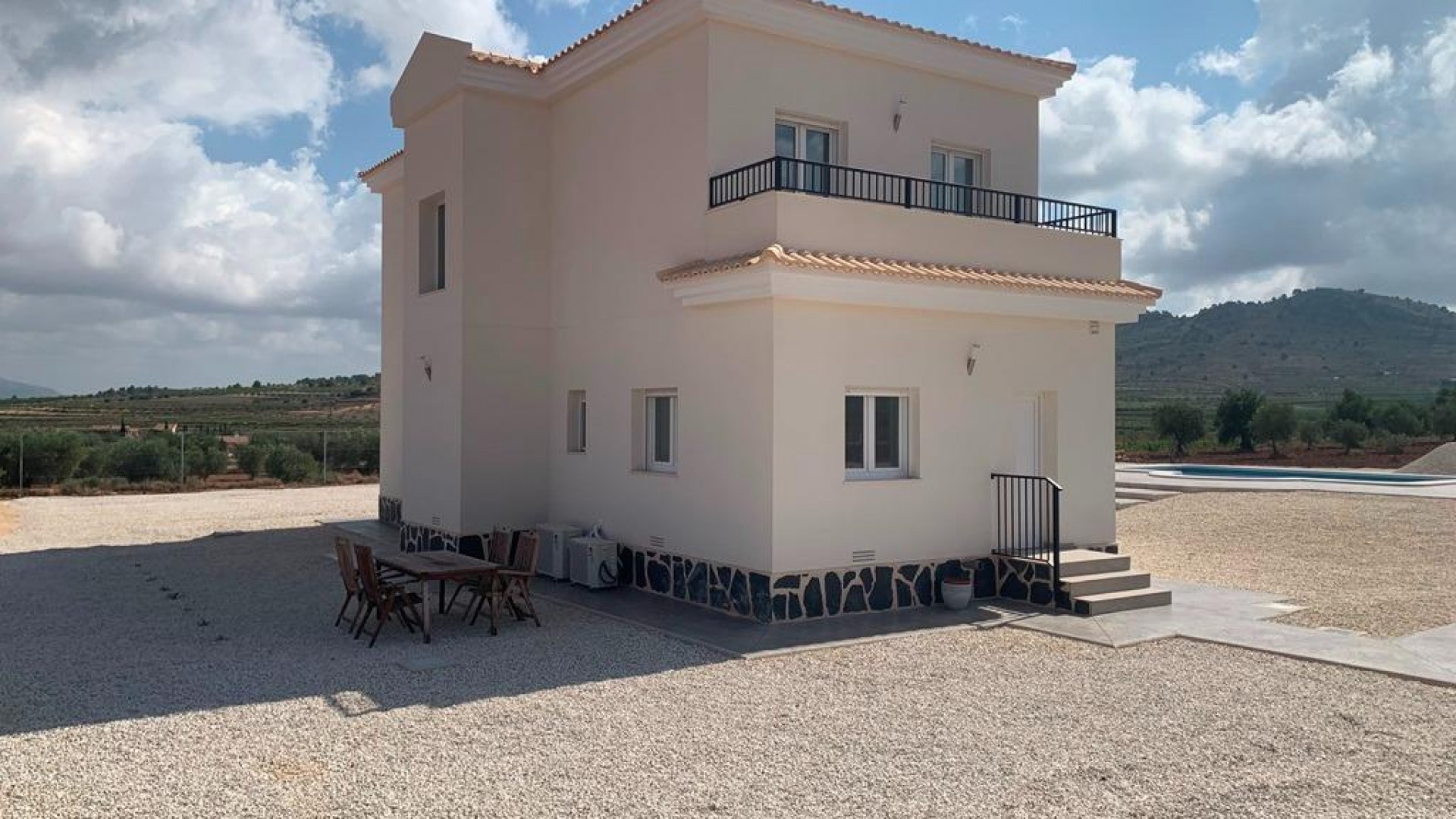 Obra Nueva - Chalet Independiente -
Pinoso - Camino Del Prado