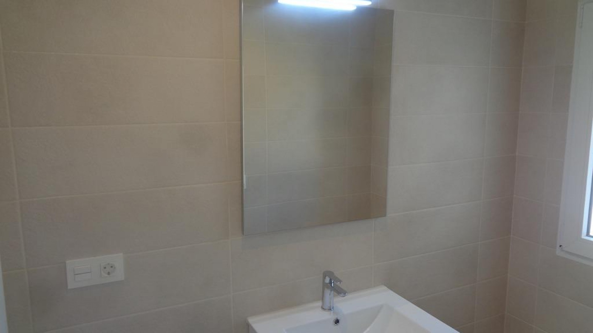 Obra Nueva - Chalet Independiente -
Pinoso - Camino Del Prado