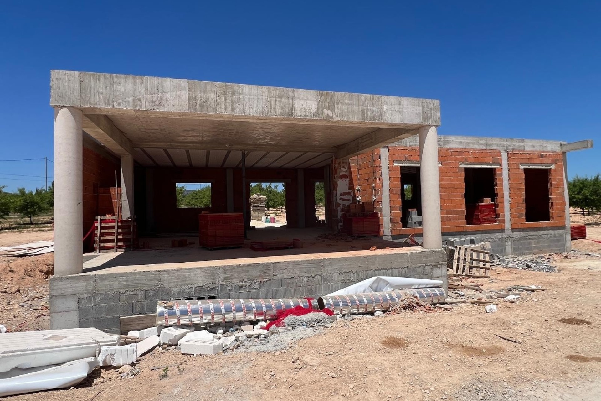 Obra Nueva - Chalet Independiente -
Pinoso