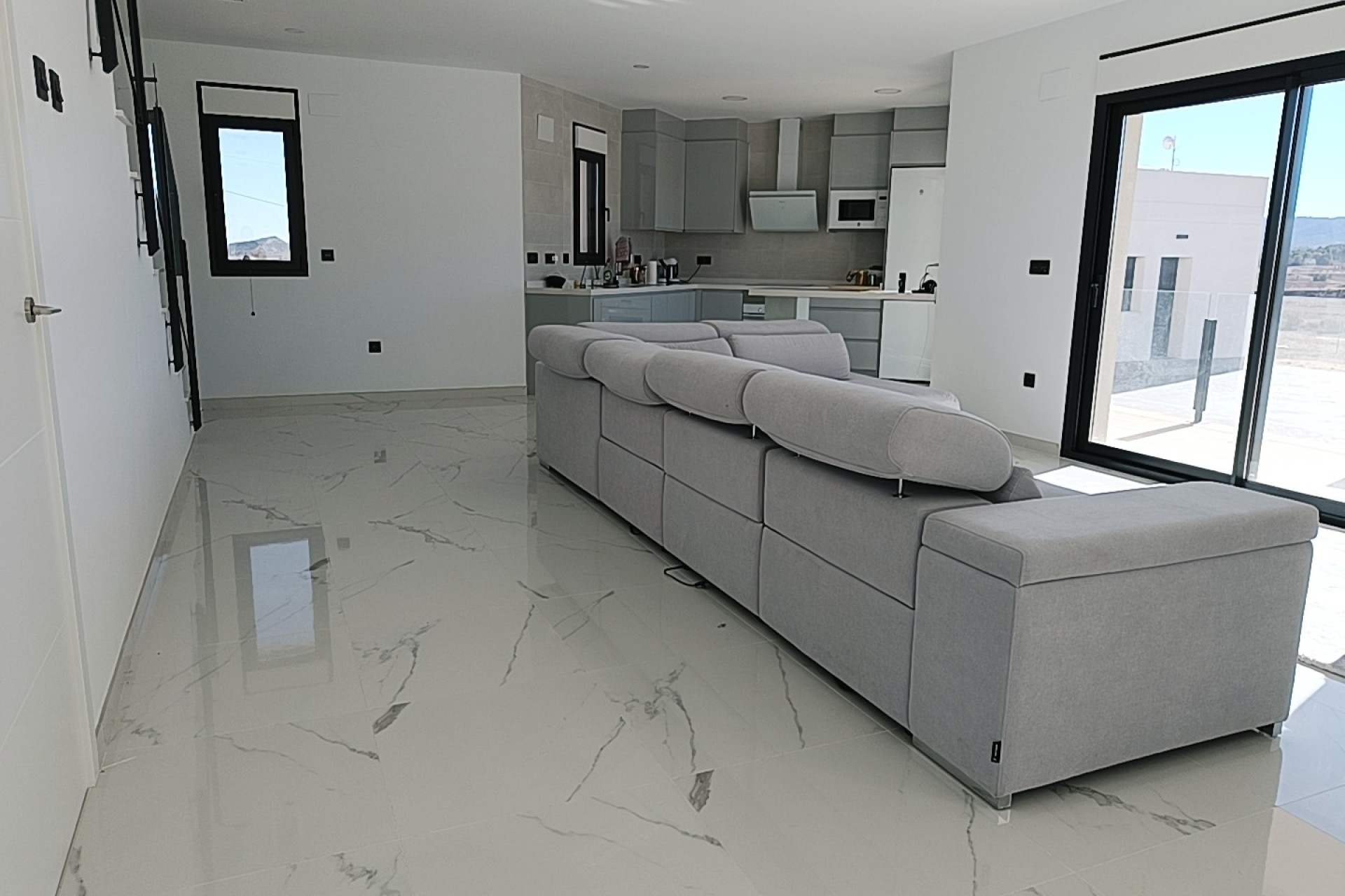 Obra Nueva - Chalet Independiente -
Pinoso