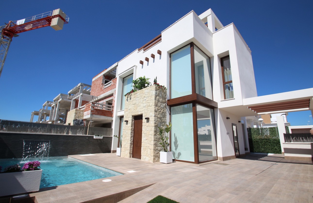 Obra Nueva - Chalet Independiente -
Playa Paraiso