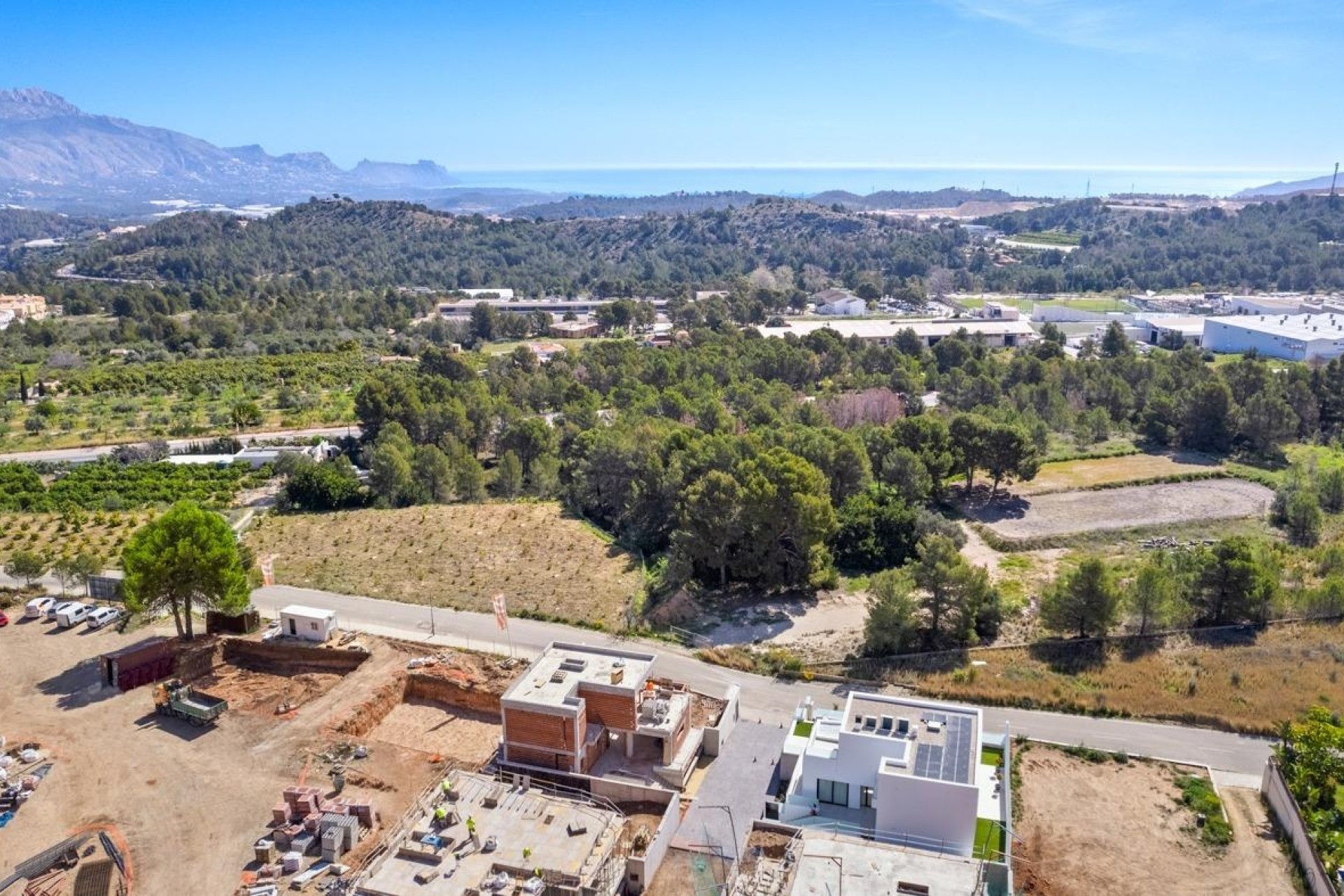 Obra Nueva - Chalet Independiente -
Polop - Urbanizaciones