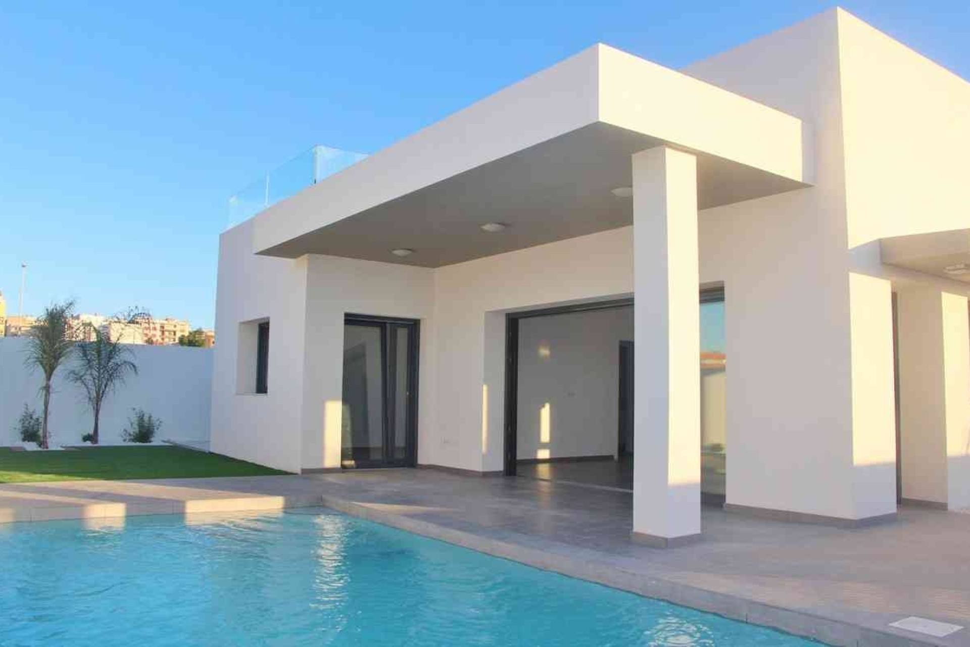 Obra Nueva - Chalet Independiente -
Rafal
