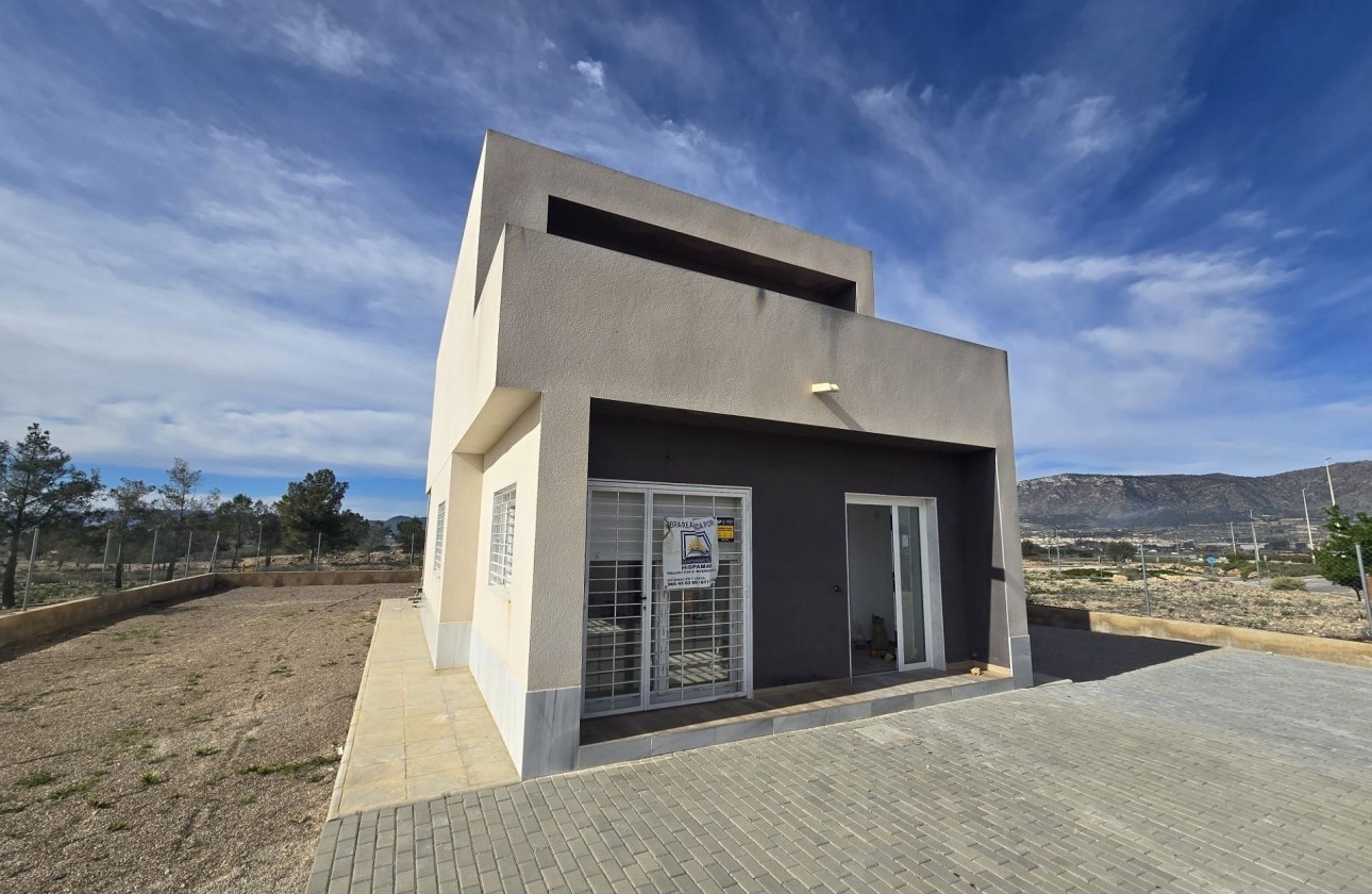 Obra Nueva - Chalet Independiente -
Salinas