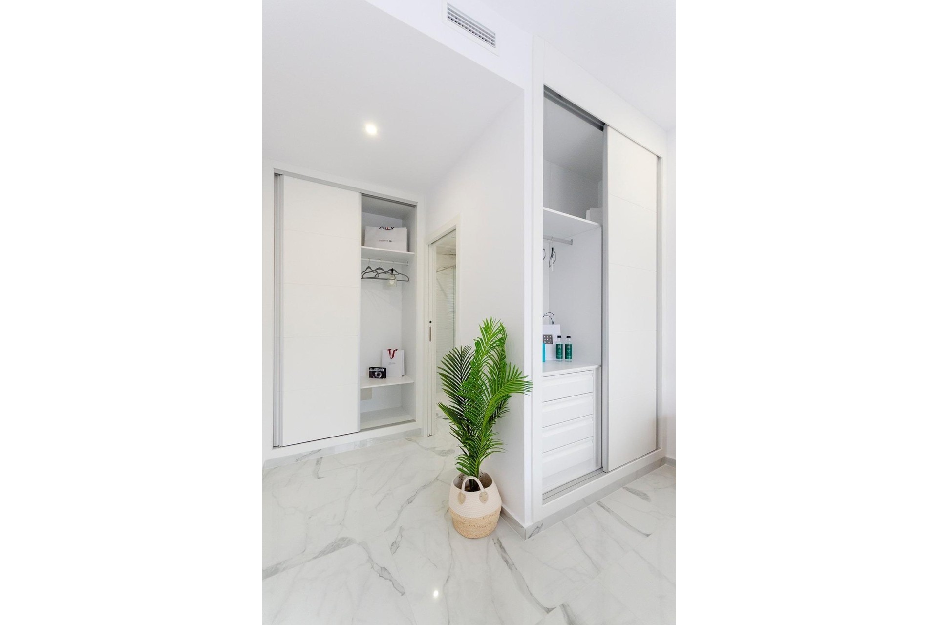 Obra Nueva - Chalet Independiente -
Torrevieja - Torretas