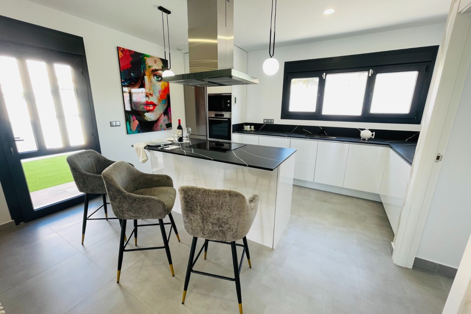 Obra Nueva - Chalet Independiente -
Torrevieja