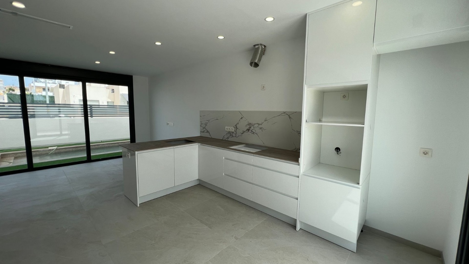 Obra Nueva - Villa adosada -
Benijofar