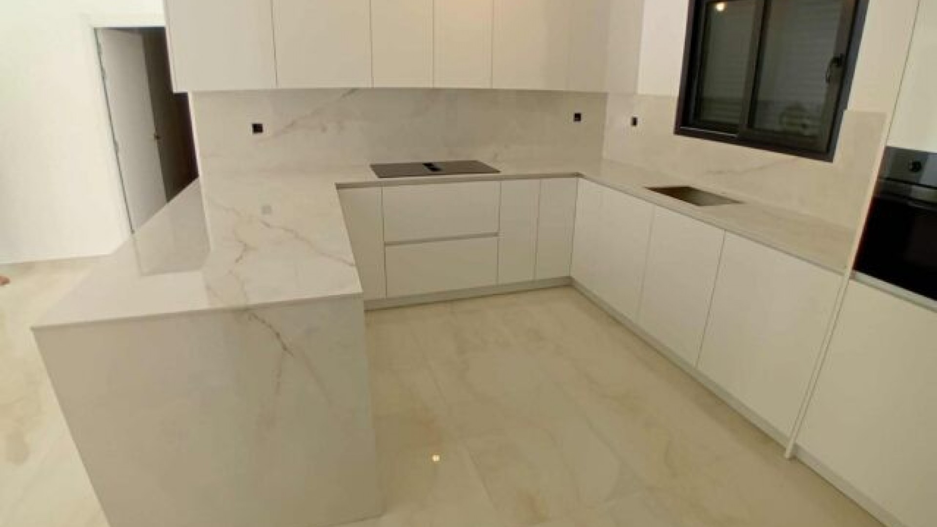 Obra Nueva - Villa adosada -
La Romana