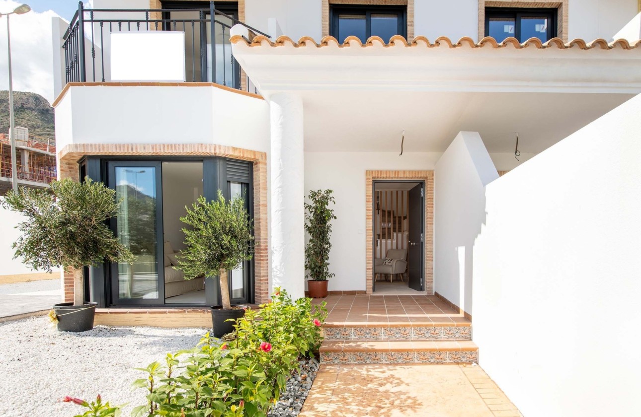 Obra Nueva - Villa Semi Adosado -
Cox