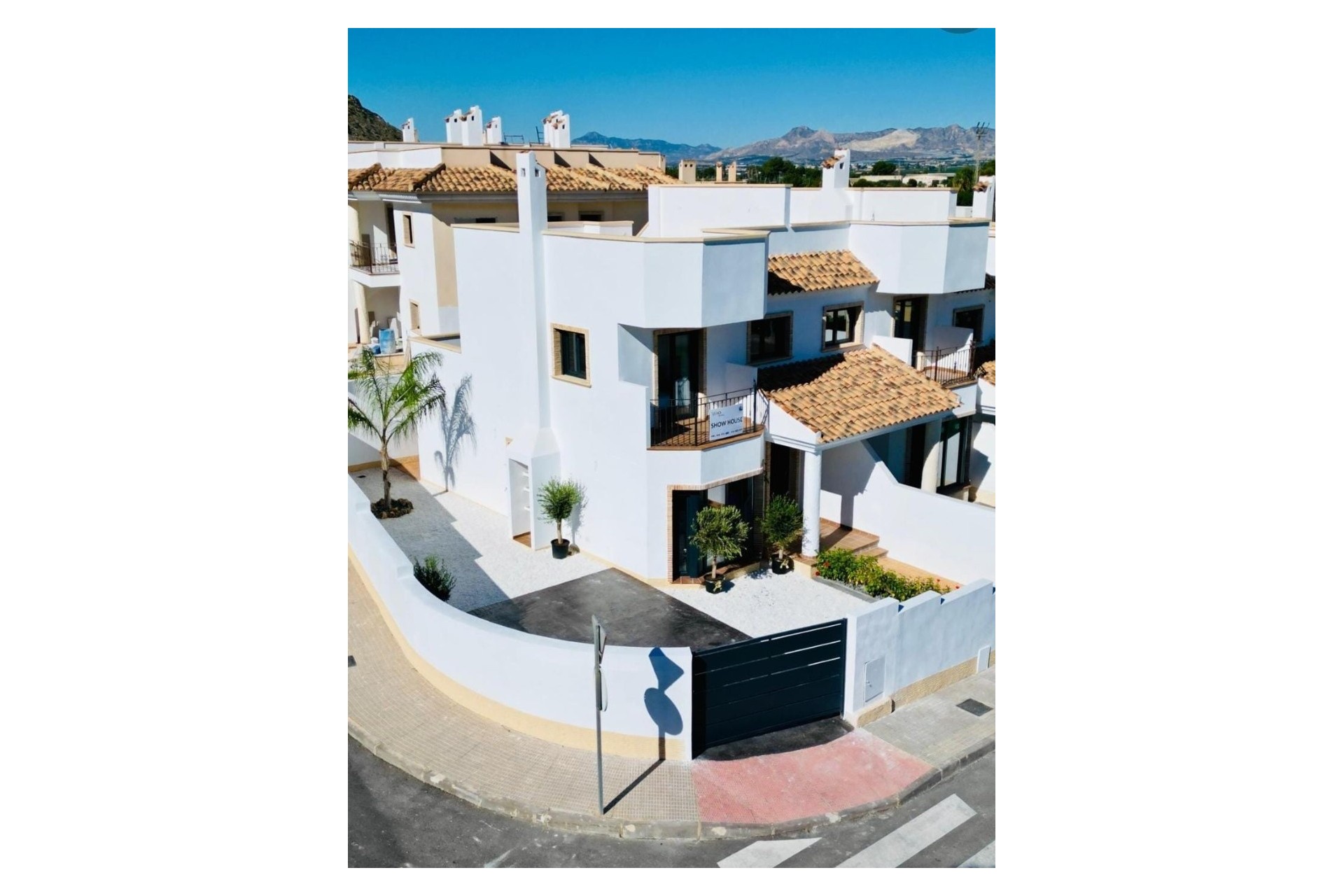 Obra Nueva - Villa Semi Adosado -
Cox