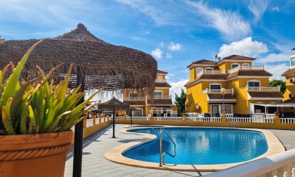 Radhus - Återförsäljning - Orihuela Costa - La Florida