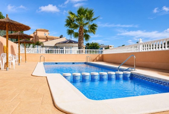 Reihenhaus - Wiederverkauf - Orihuela Costa -
                La Zenia