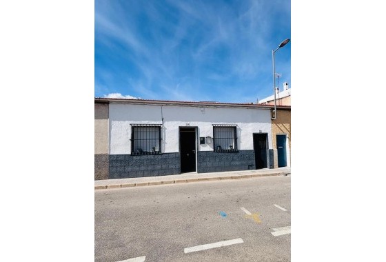 Reihenhaus - Wiederverkauf - San Miguel de Salinas -
                San Miguel de Salinas