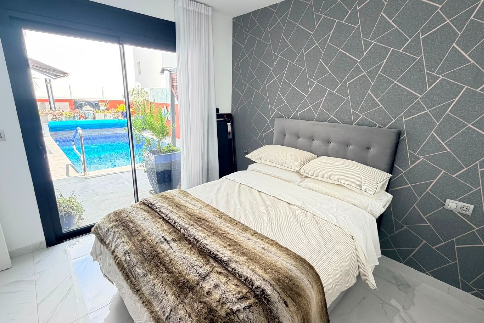 Resale - 4. House - Detached Villa -
Los Montesinos - La herrada