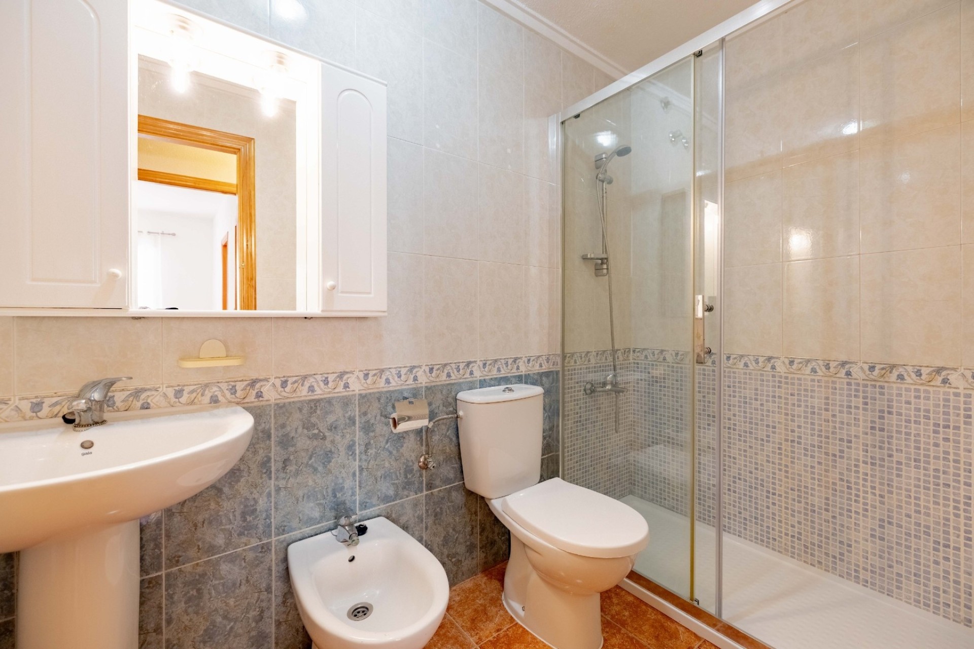 Resale - Apartament / Duplex -
Torrevieja - Playa de los Locos